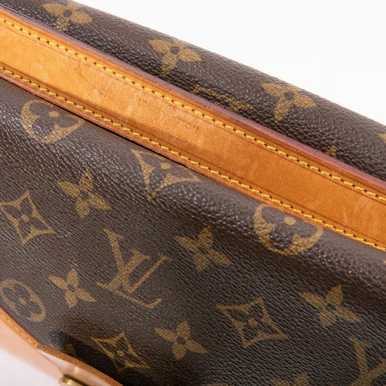 Louis Vuitton Vintage Brown monogram Canvas and Leather Double Pocket ...