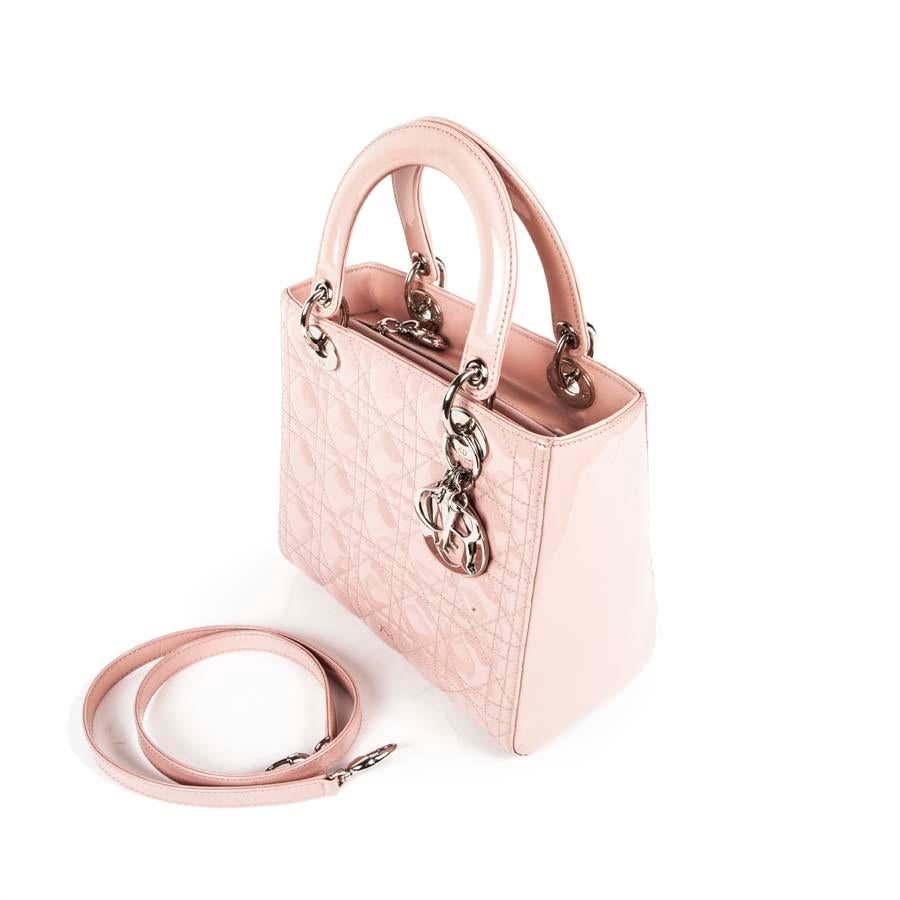 DIOR Lady Dior Bag in Pink Varnished Quilted Leather In Good Condition In Paris, FR