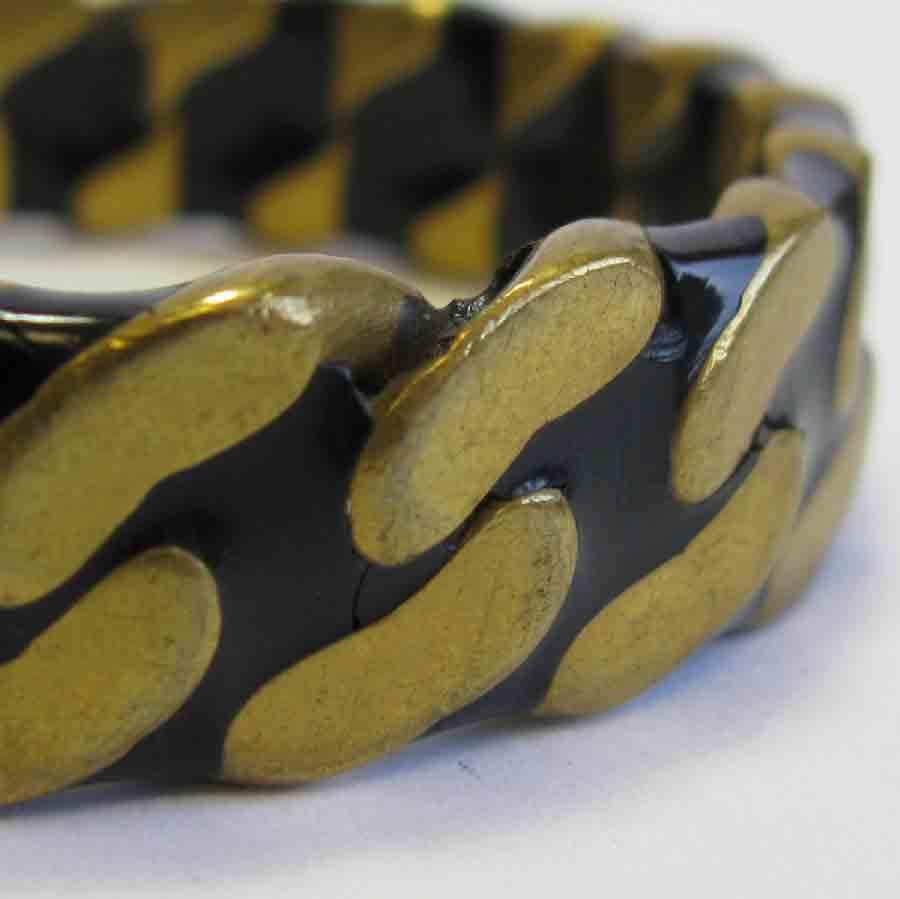 Women's CHANEL Bracelet in Gilt Metal with Black Chain Design For Sale