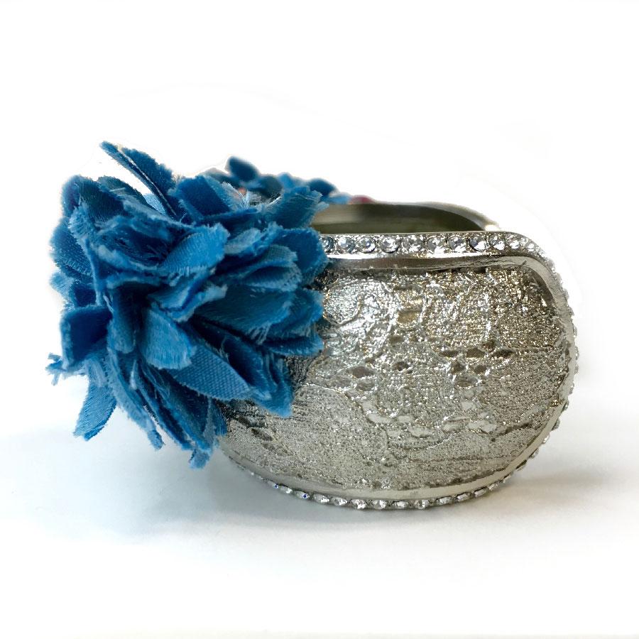 Women's CHANEL Rigid Cuff Bracelet in Silver Metal set with rhinestones and Flowers For Sale
