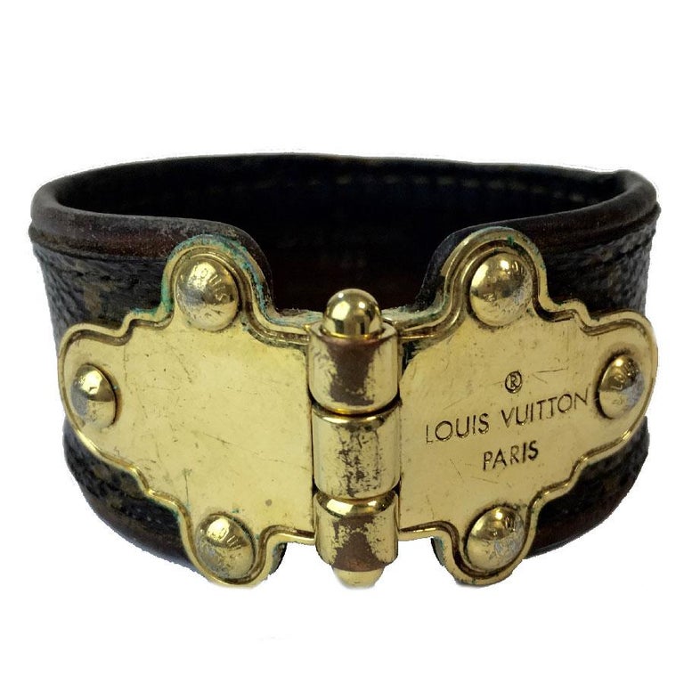 LOUIS VUITTON Cuff Bracelet in Brown Monogram Leather and Gilt Metal For Sale at 1stdibs
