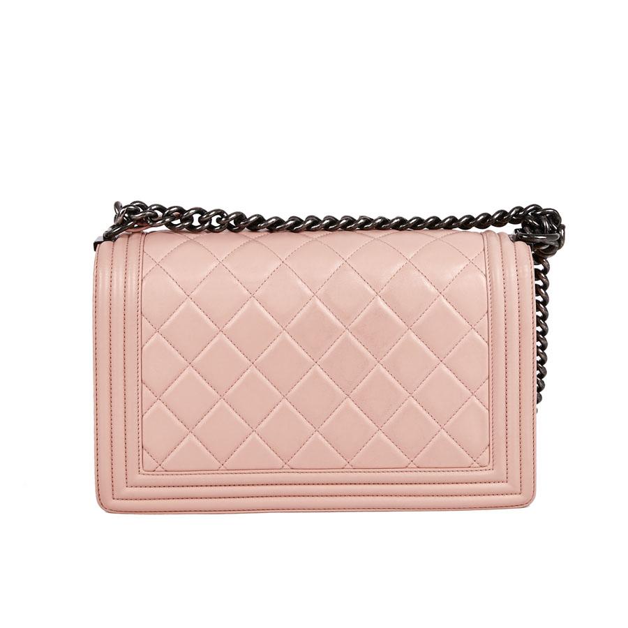 CHANEL Boy Bag in Pink Quilted Calf Leather In Excellent Condition In Paris, FR