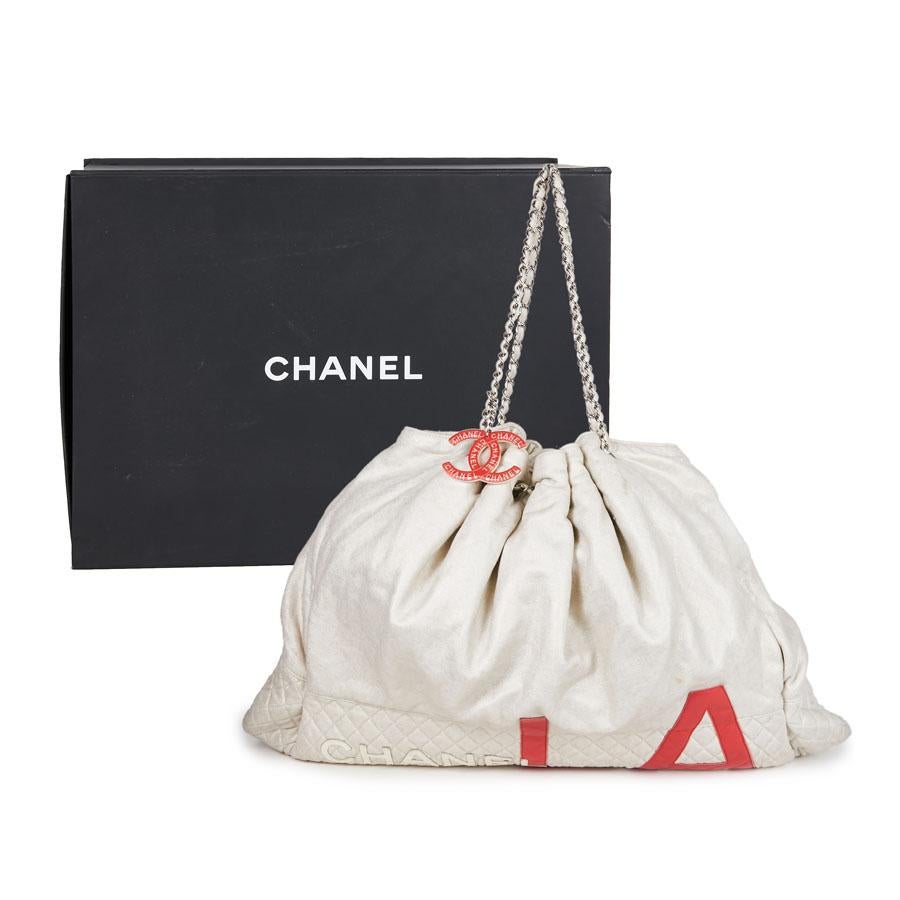 CHANEL Tote Bag 'Paris Los Angeles Airport' Cruise Collection in Beige Canvas 2