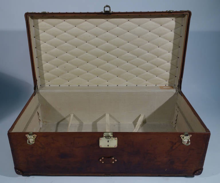 French Louis Vuitton Cabin Leather Trunk, circa 1920s, Malle Cabine Cuir Naturel For Sale