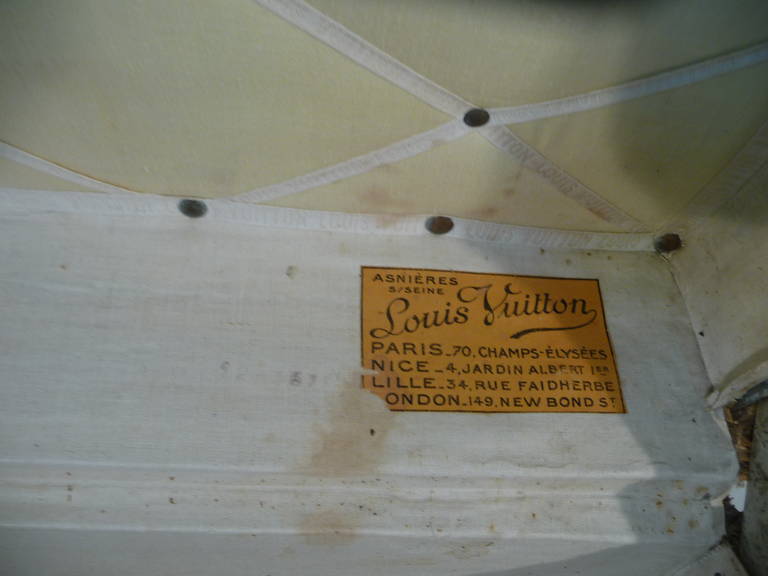Women's or Men's Louis Vuitton Wowen  Canvas  Cabin Trunk 1900's For Sale