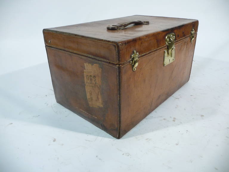 20th Century Louis Vuitton Small Leather Trunk, 1900s For Sale