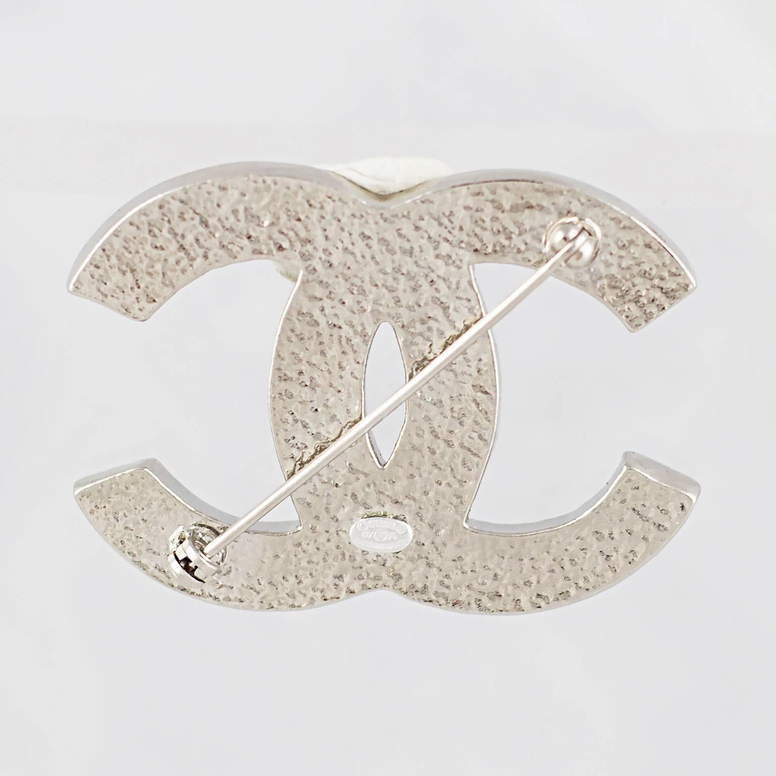 Chanel Crystal CC Logo Brooch In New Condition In London, GB