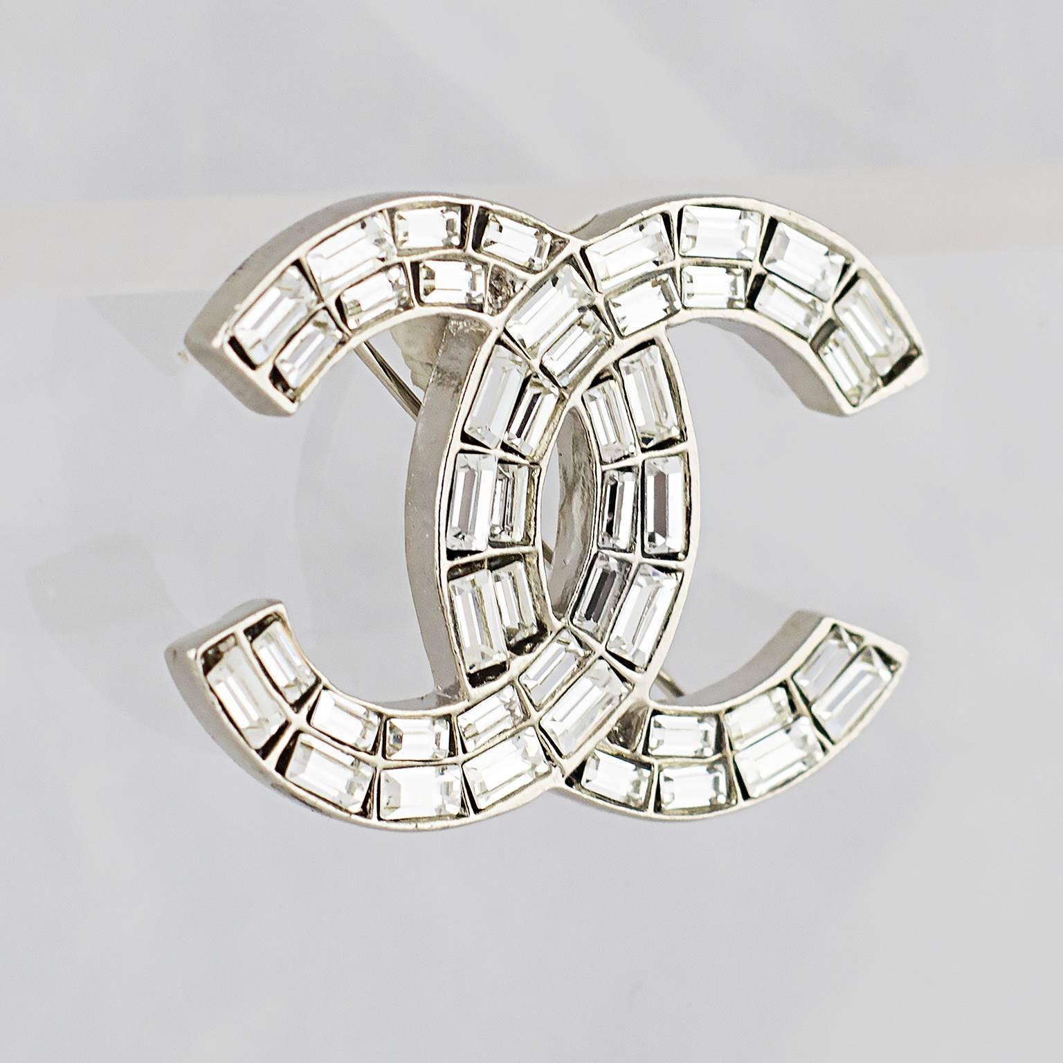 Chanel Crystal CC Logo Brooch 2