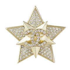 Chanel CC Star Brooch