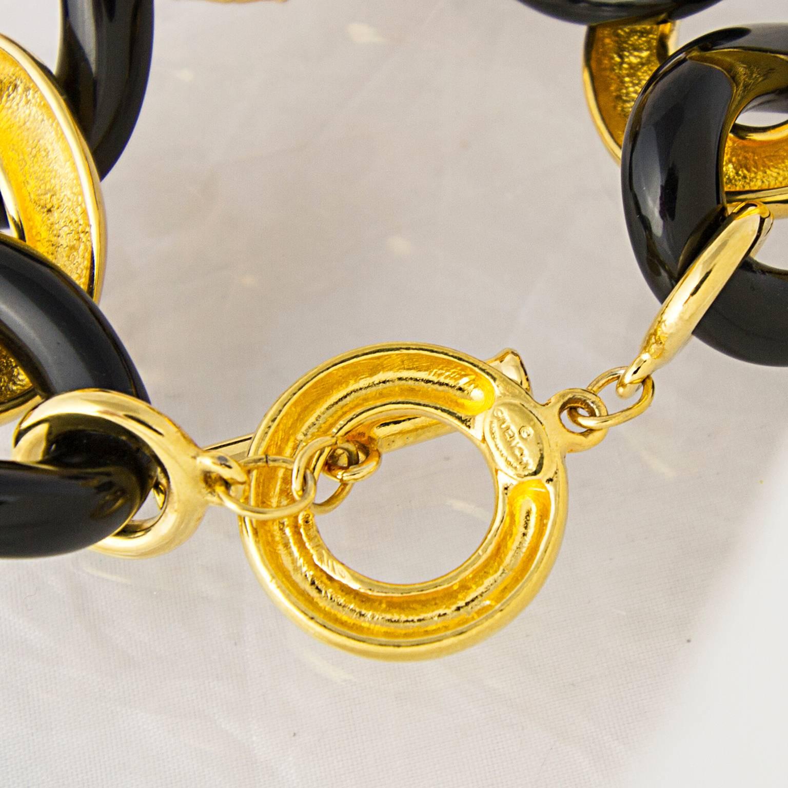 Women's or Men's Givenchy Black & Gold Chain Bracelet For Sale