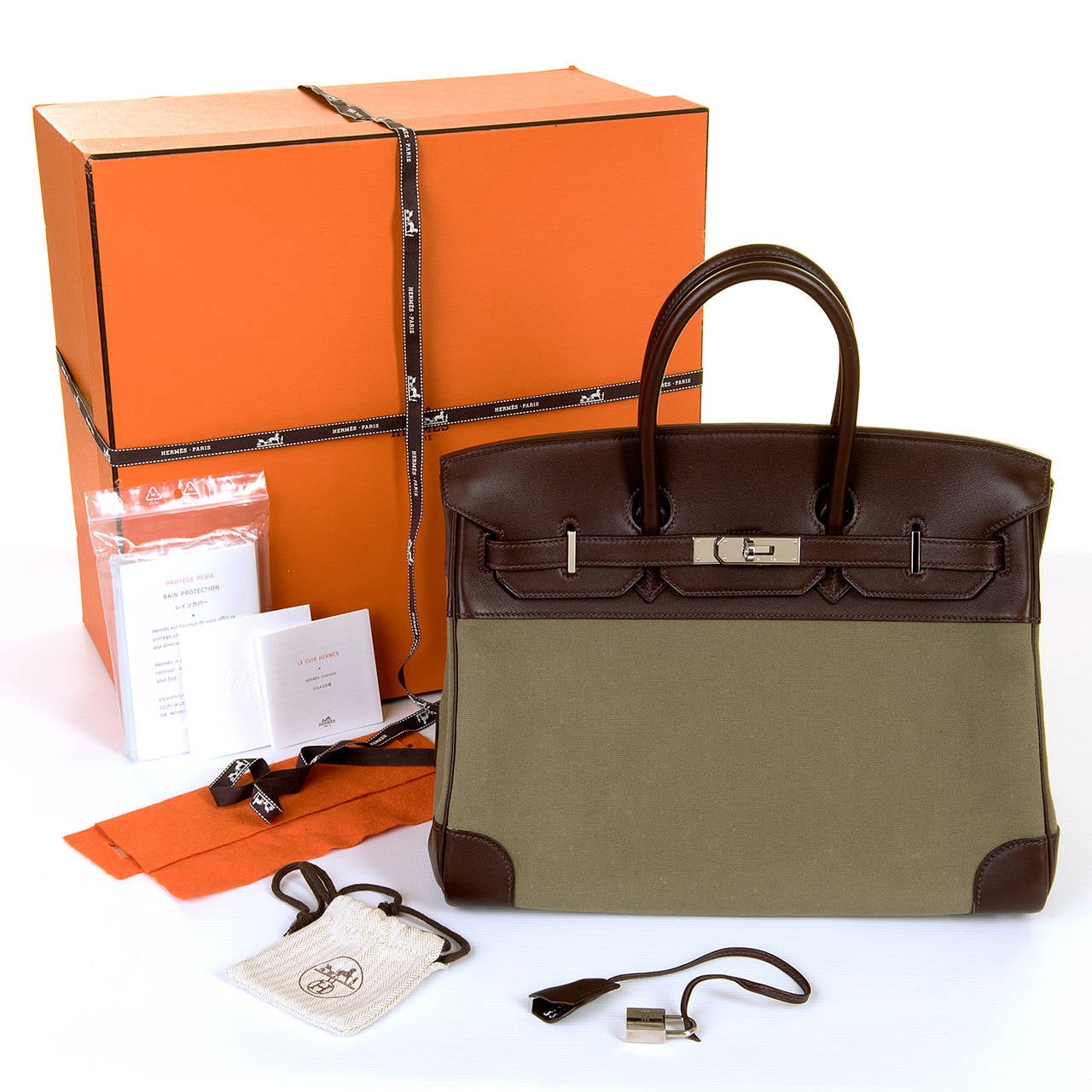 Women's A Pristine Hermes 35cm Swift Leather & Toile Birkin Bag with Palladium Hardware