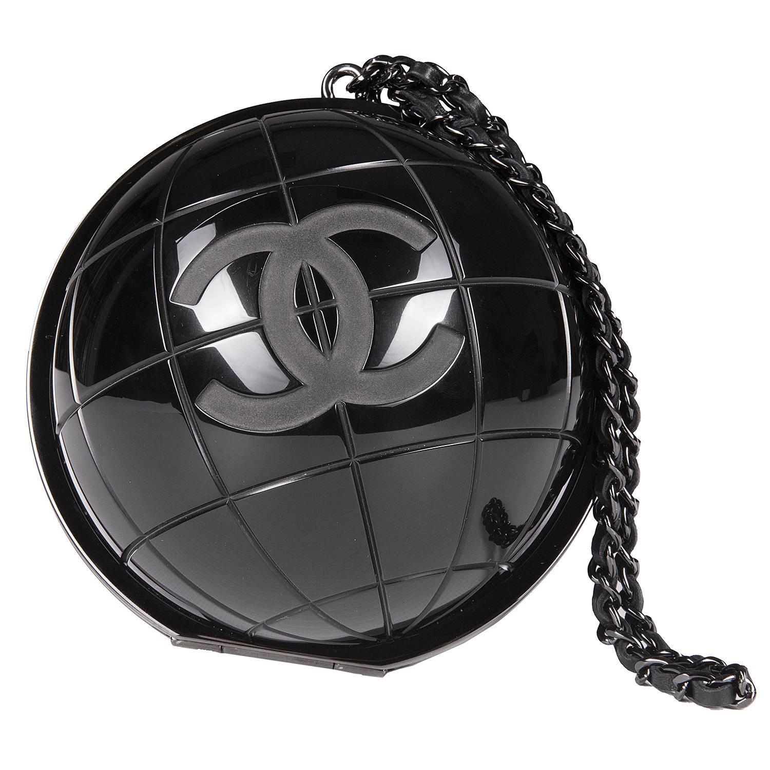 VERY RARE Chanel Limited Edition Runway 'CC' Logo Black 'Globe' Minaudière