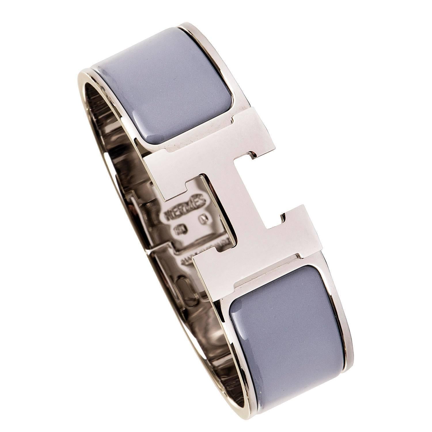 Exquisite Hermes Large 'Clic-Clac' Silver Palladium & Enamel Bracelet For Sale