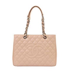 PRISTINE NEW - Chanel 34cm 'Sac cabas' in Vanilla Quilted Caviar with Palladium