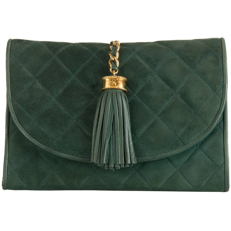 An elegant Chanel Quilted Suede Clutch Bag in 'Forest Green' at 1stDibs