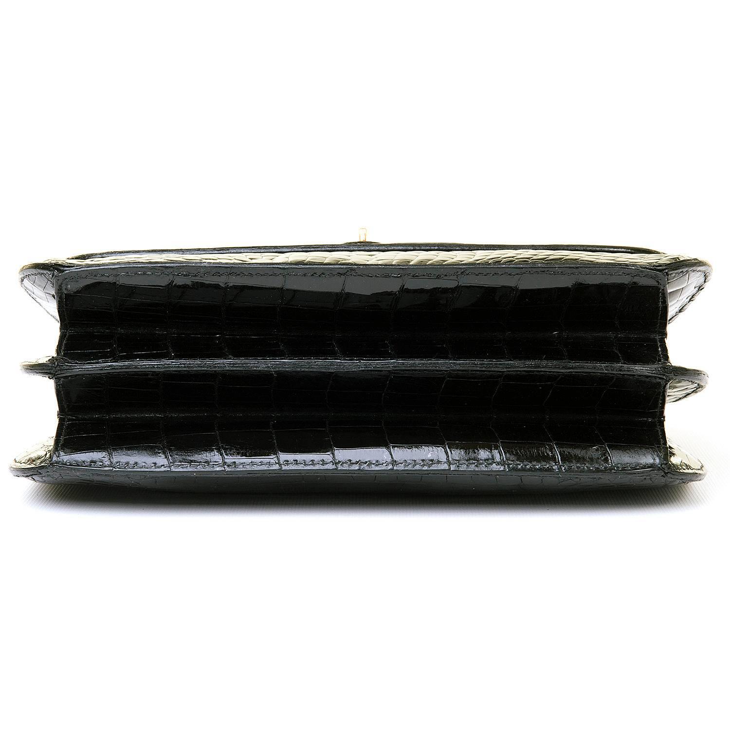 VERY RARE Vintage Gucci Black Crocodile Handbag in Pristine Condition In Excellent Condition In By Appointment Only, GB