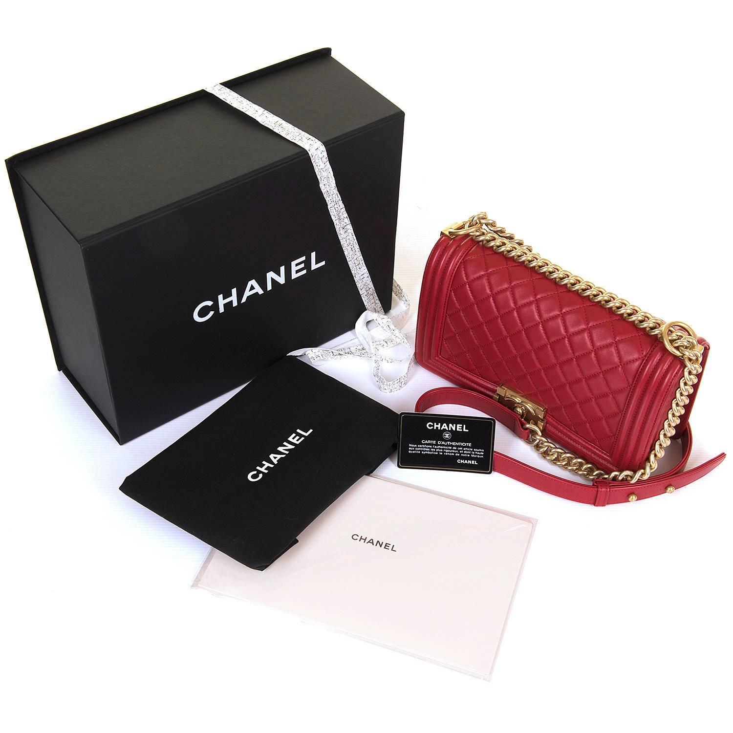 Absolutely stunning Chanel 'Imperial Red' New Medium Quilted boy bag with Gold hardware. This sizzling hot bag is in absolutely pristine, new condition and comes with it's original Box packaging & ribbon, dust sack and Authenticity & Care cards.