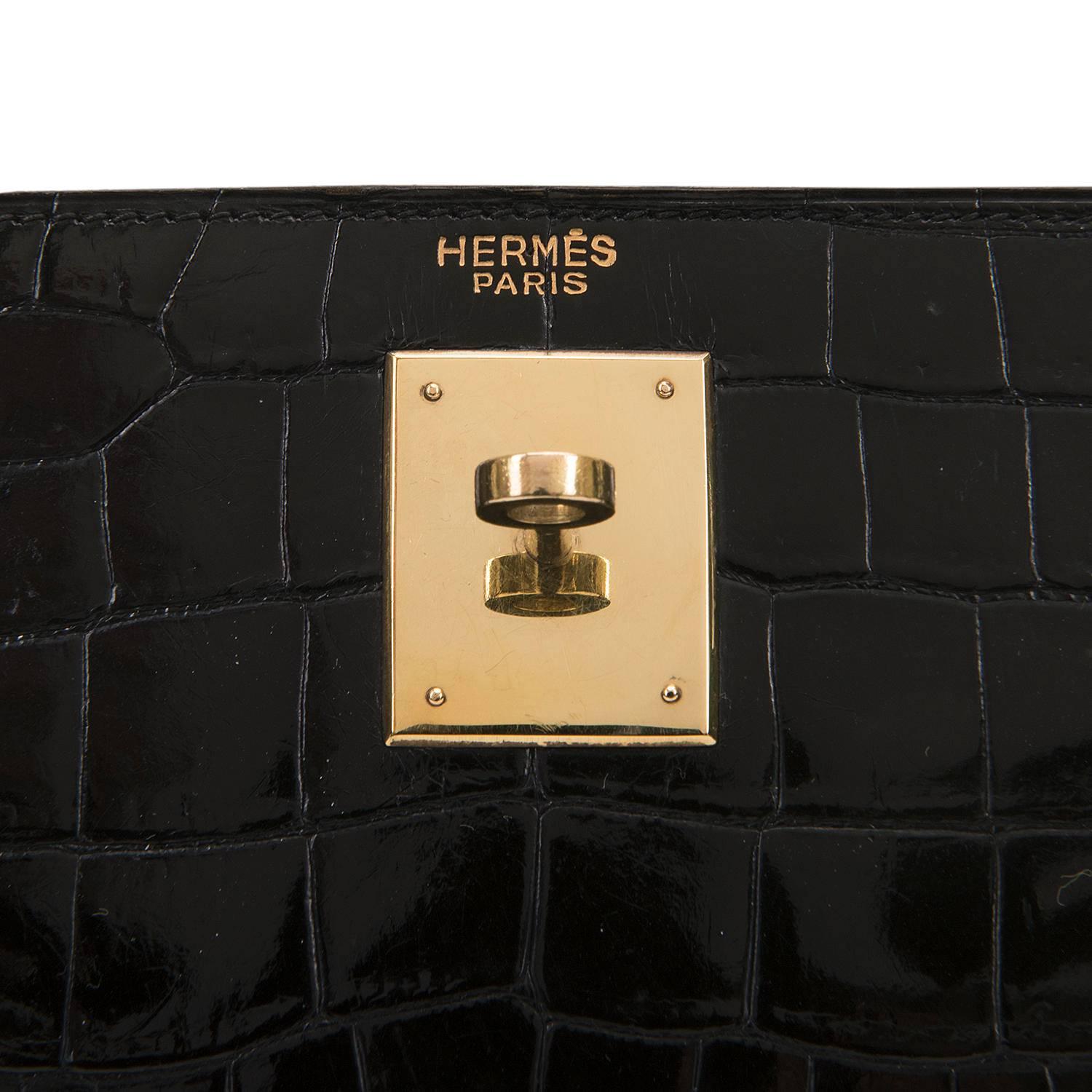 SO SO RARE Hermes Vintage Black Crocodile Kelly Bag with Goldtone Hardware 3