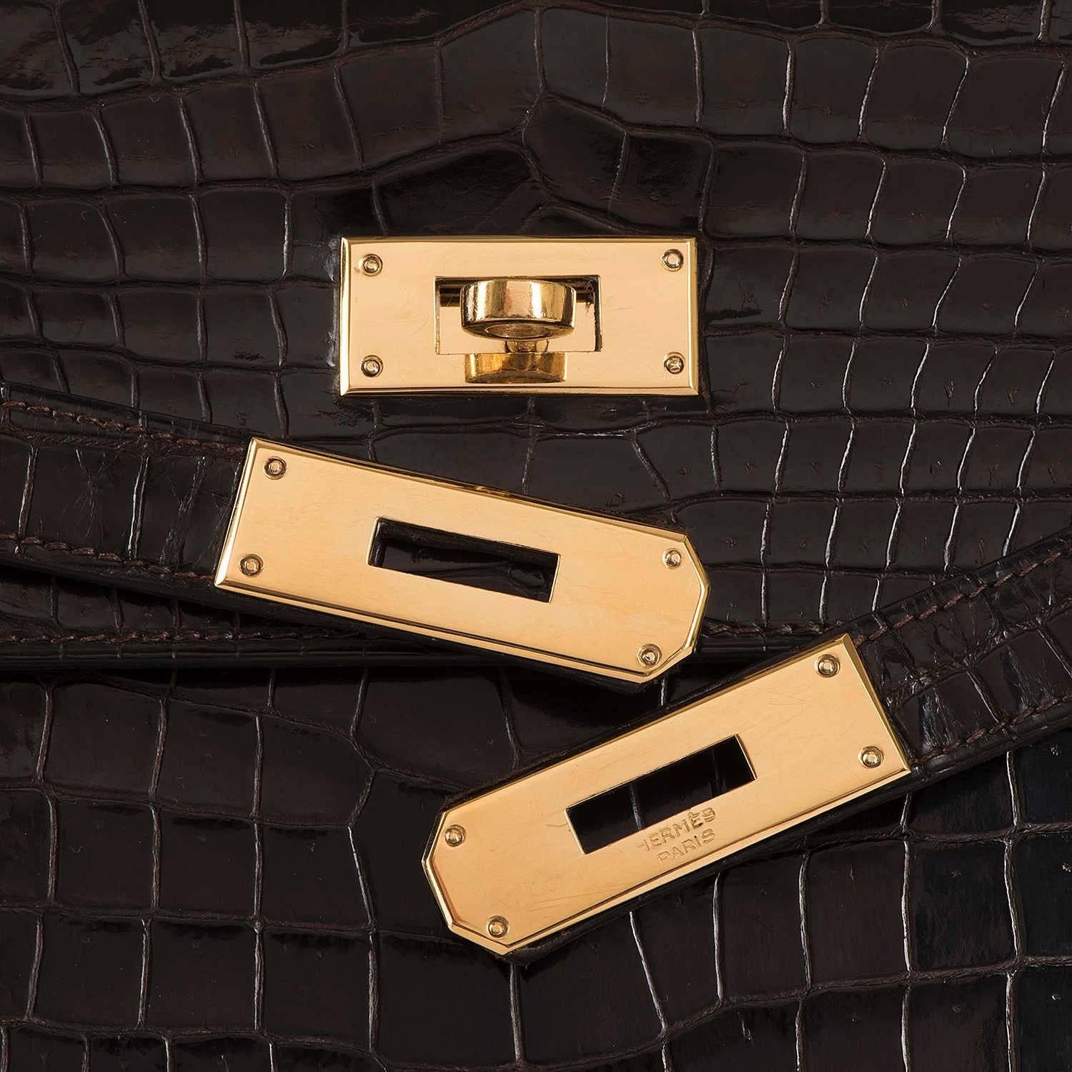 Black SO SO RARE Pristine Hermes 32cm Chocolate Crocodile Kelly Bag with Gold Hardware