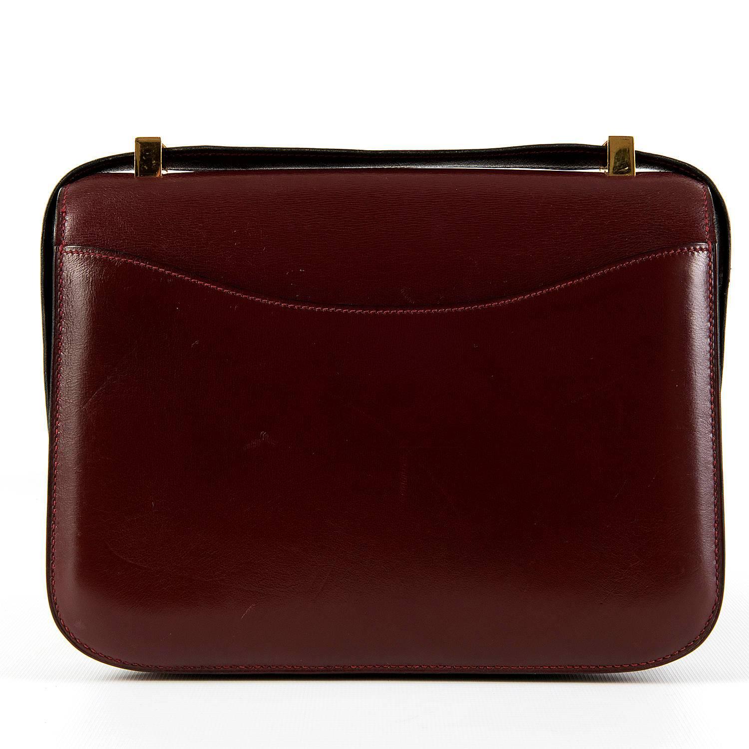 Black Pristine Classic Hermes 23cm Rouge H Constance Shoulder Bag with Gold Hardware