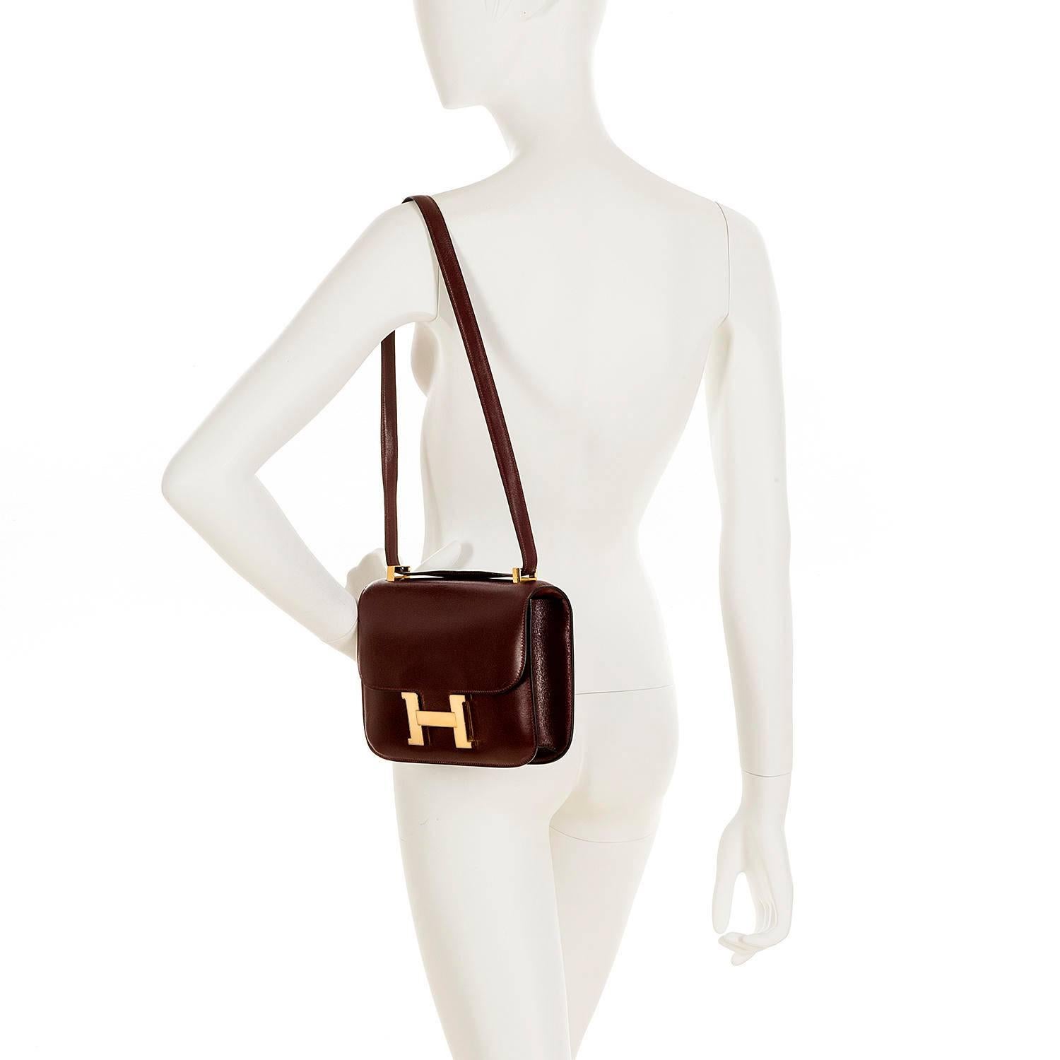 Pristine Classic Hermes 23cm Rouge H Constance Shoulder Bag with Gold Hardware 2