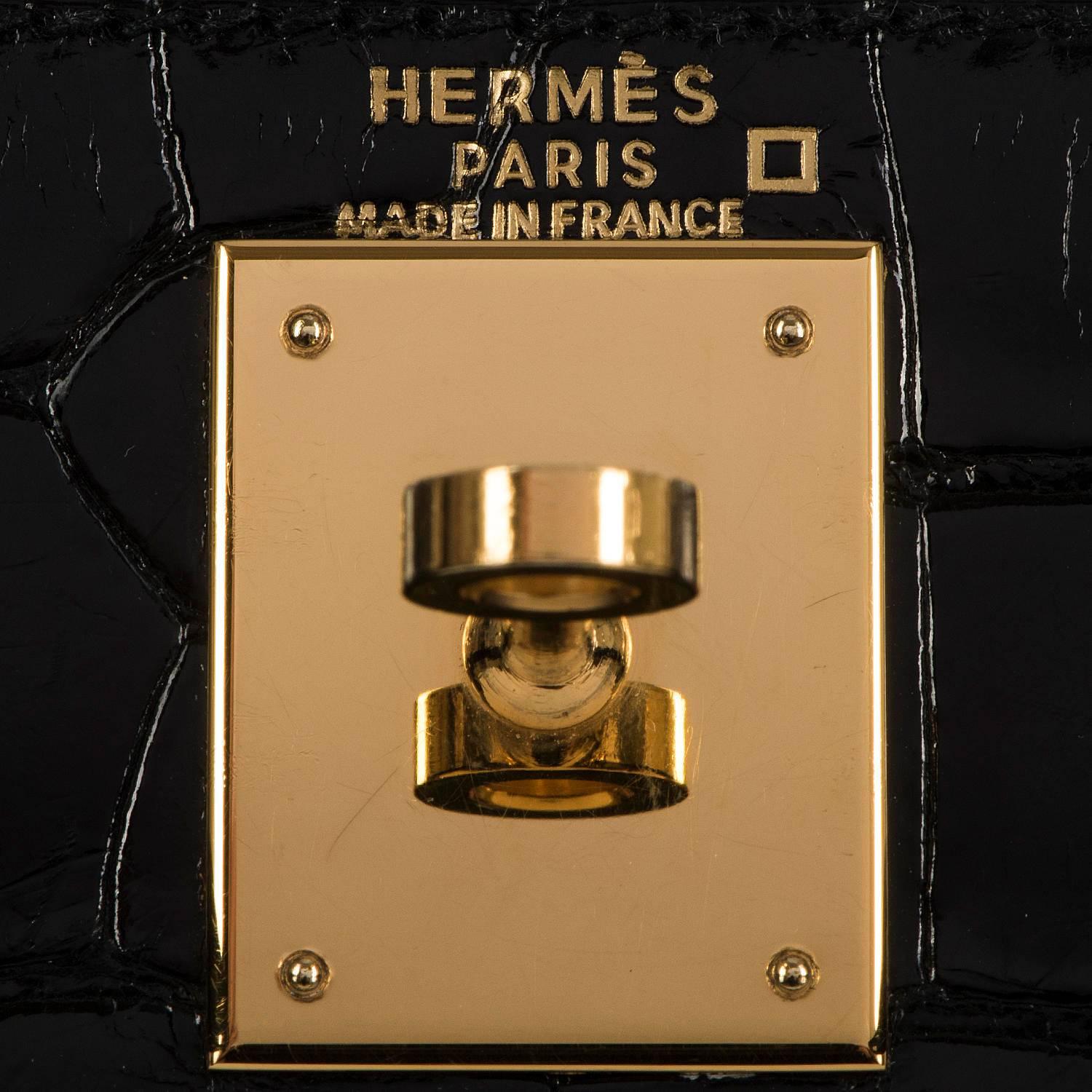 WOW Pristine Hermes 28cm Shiny Black Crocodile Alligator Kelly Bag with Gold HW 2