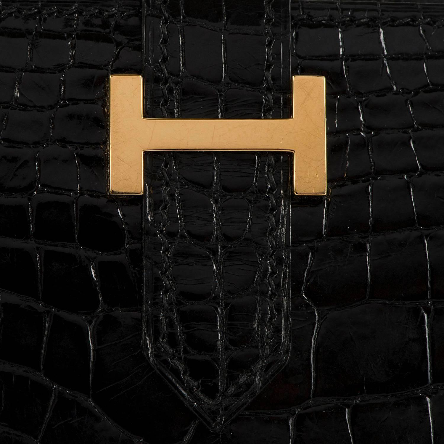 Pristine & Very Rare Hermes Shiny Black Crocodile Alligator 'H' Bearn Wallet For Sale 1