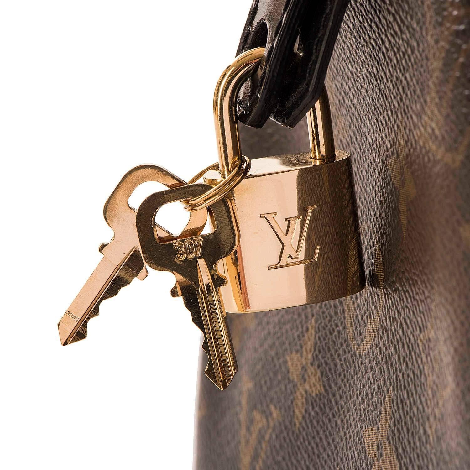Black WOW Rare Limited Edition Louis Vuitton 'Sac Mirage' Speedy 30 Logo Handbag GHW For Sale