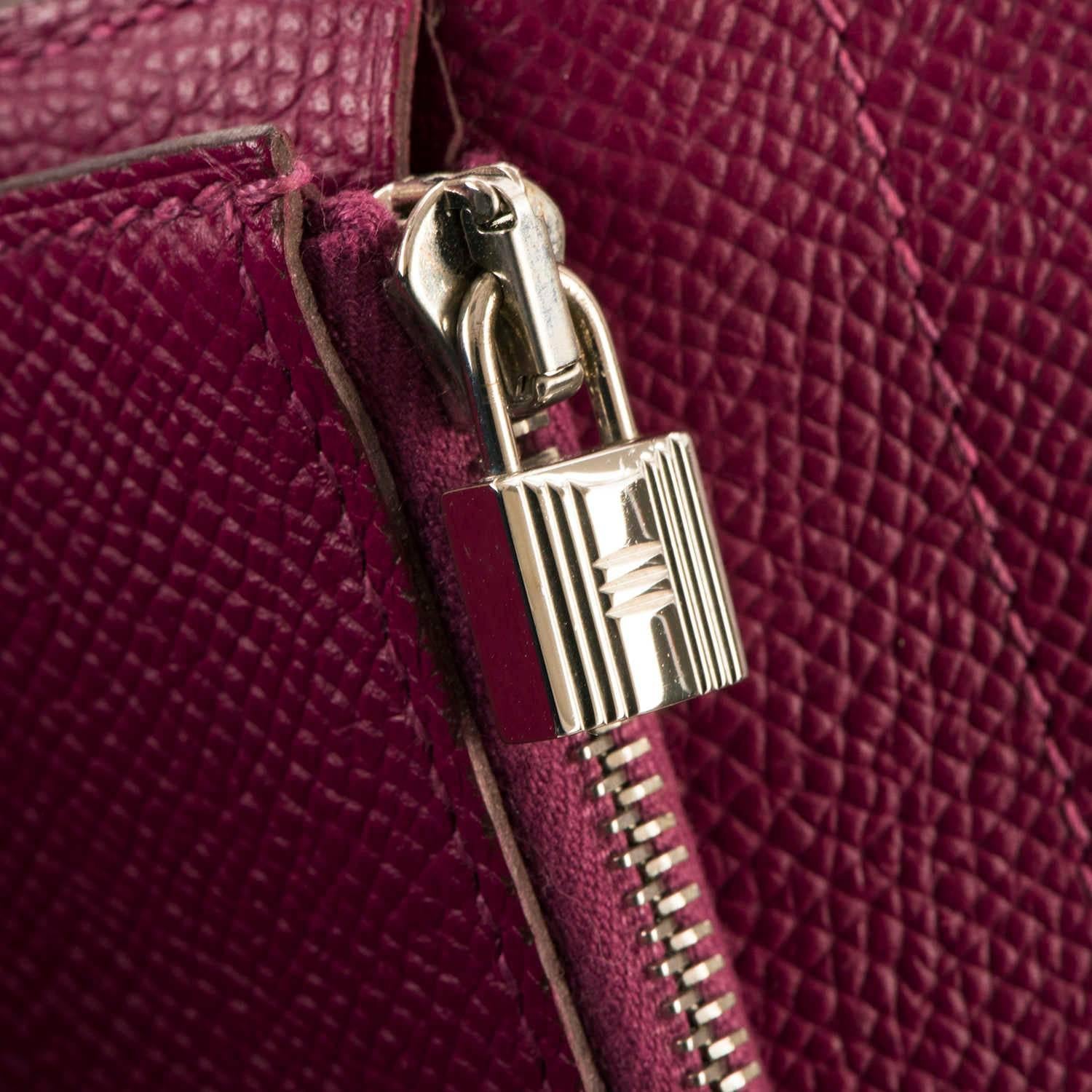 So Rare Hermes Special Order Pristine Kelly 'Tosca' Epsom Leather Wallet  For Sale 3