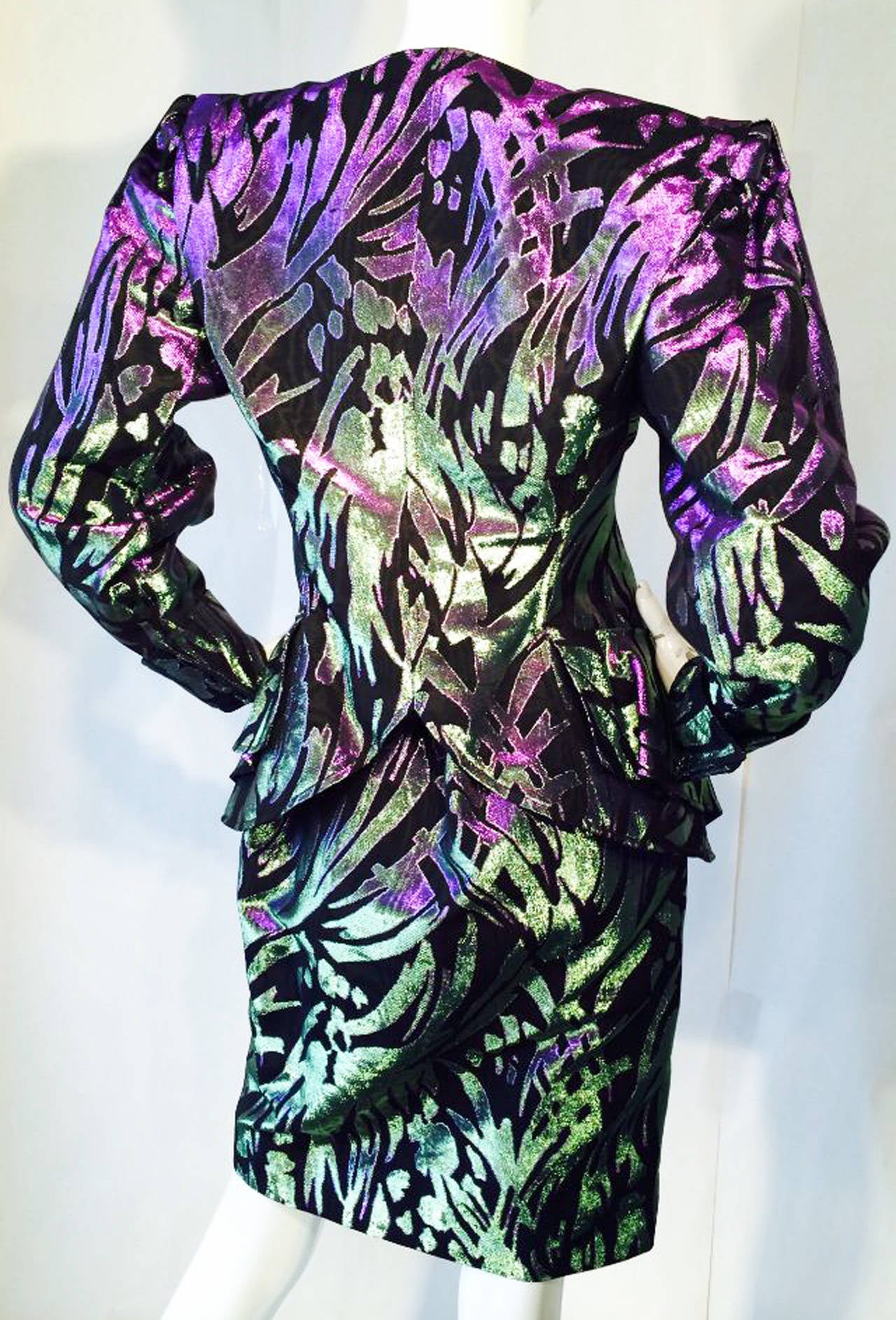 Ungaro Color-Changing Brocade Skirt Suit 1980s In New Condition In Phoenix, AZ