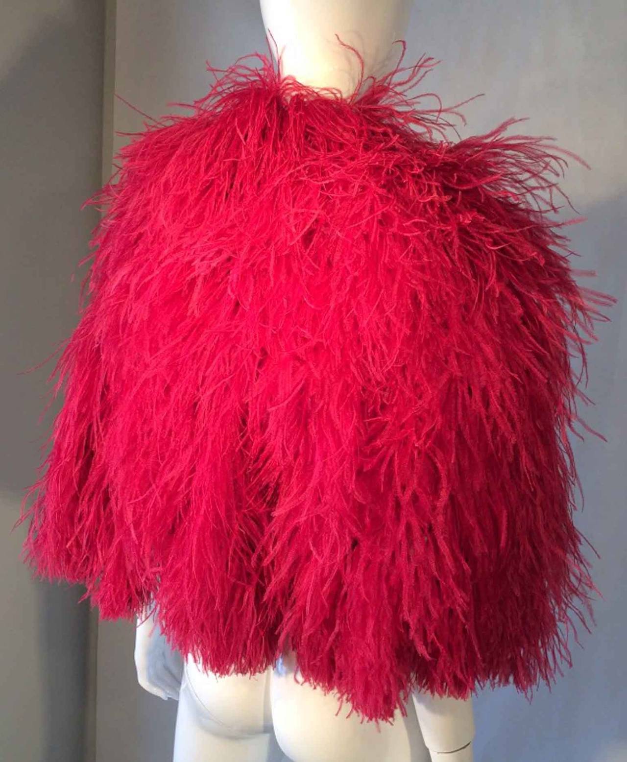 Raspberry Ostrich Feather Cape 1950s In Excellent Condition In Phoenix, AZ