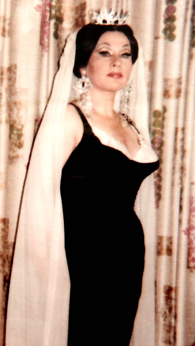 edie sedgwick earrings