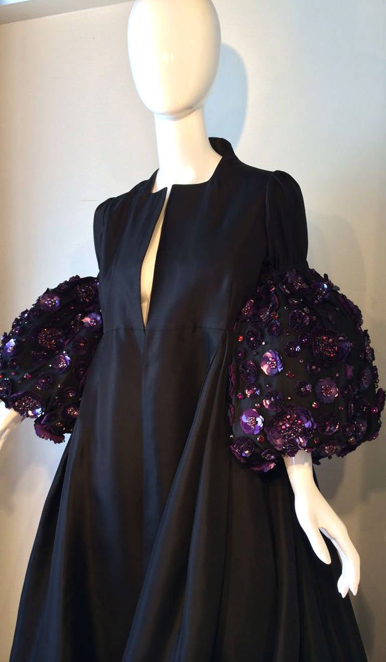 Zang Toi Runway Couture 2010 In Excellent Condition In Phoenix, AZ
