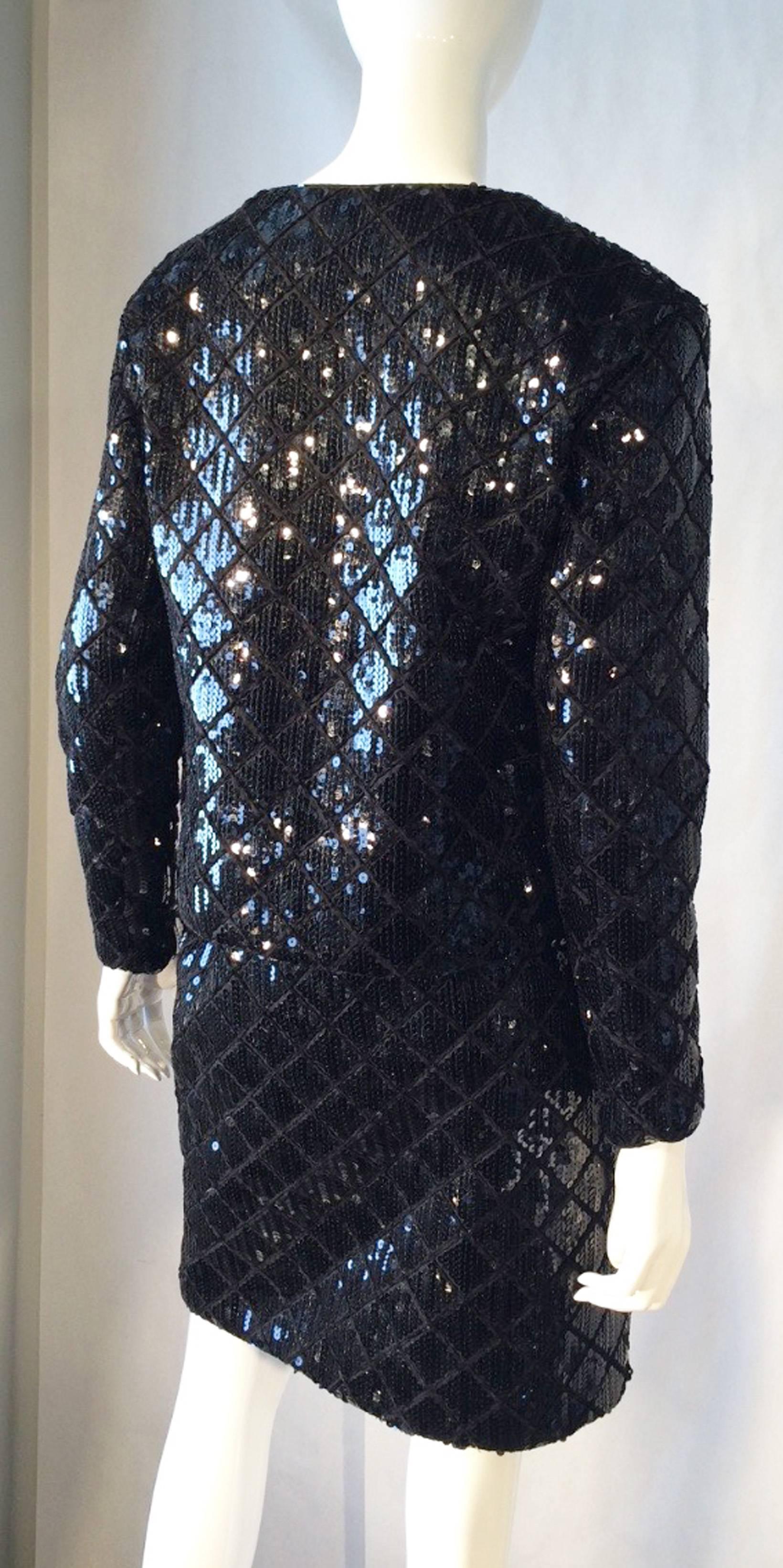 Iconic Chanel Quilted Sequin Skirt Suit, 1980s For Sale 1