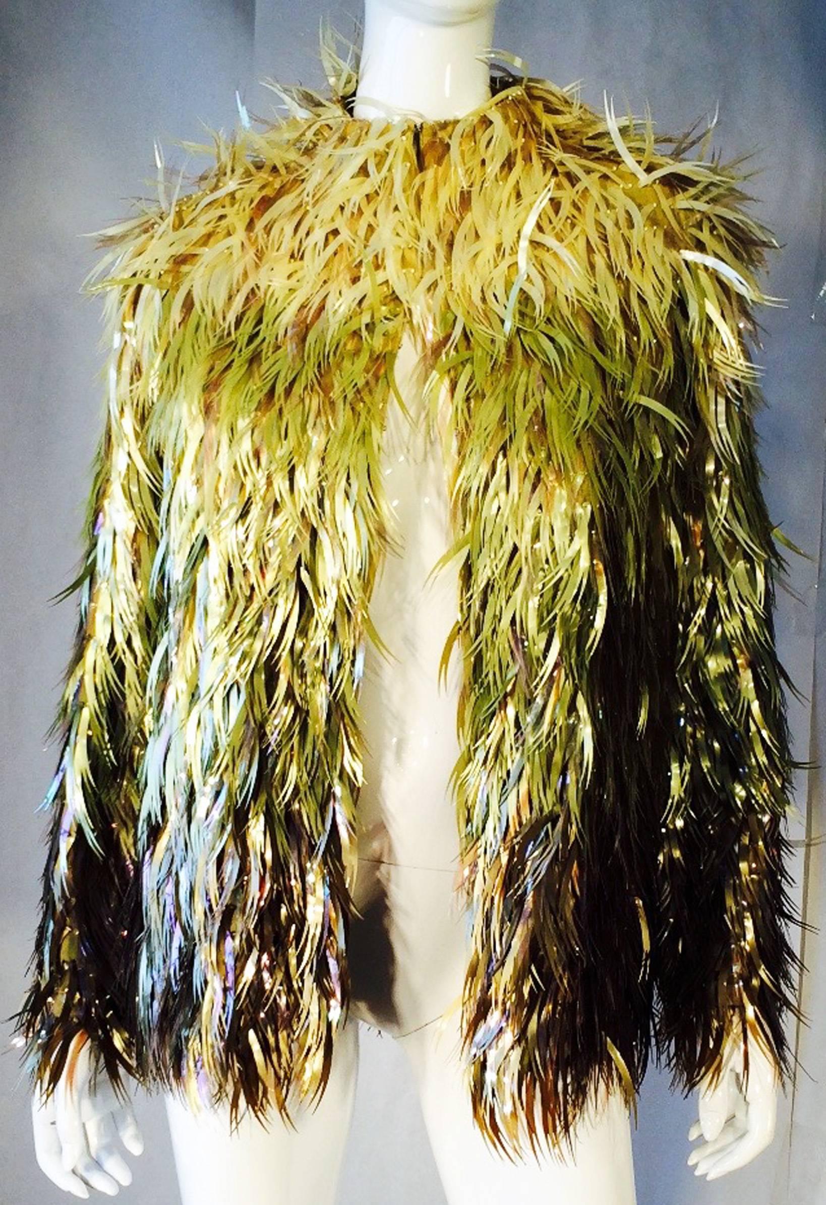 Stunning and rare Chloe faux fur jacket. Iconic item from Stella McCartney's last Chloe runway collection, Fall 2000 (named Vogue designer of the year 2000). An original and dynamic take on the faux fur jacket. Linen lined item features green ombre
