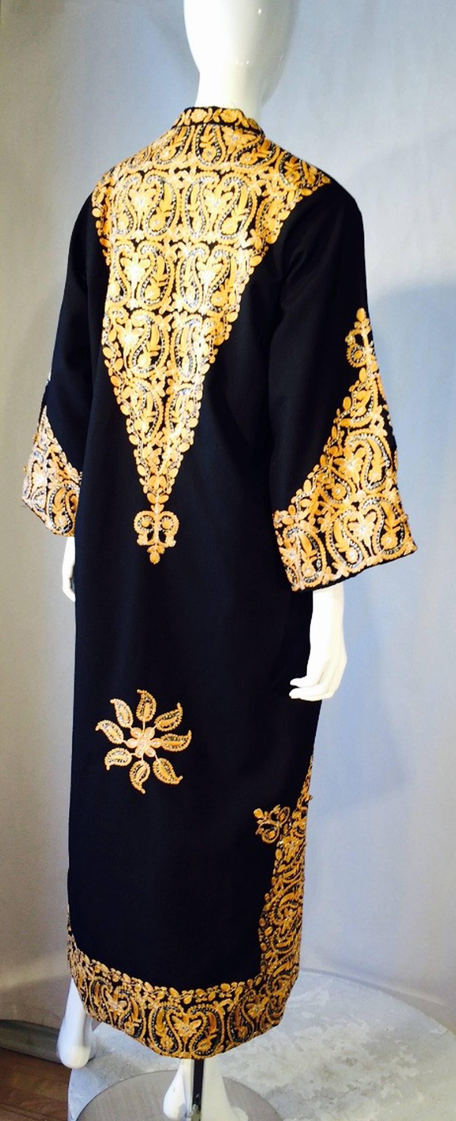 Caftan Presented By King Hassan II of Morocco, Paris 1970 2