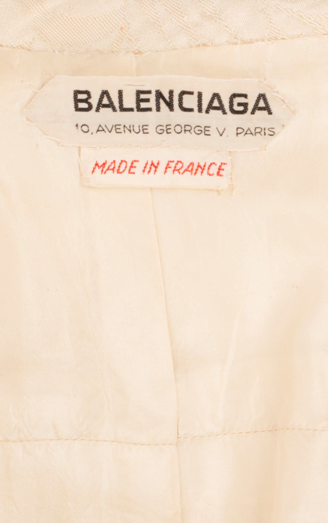 Balenciaga Haute Couture Ivory matelasse Coat, Circa 1958 For Sale 2