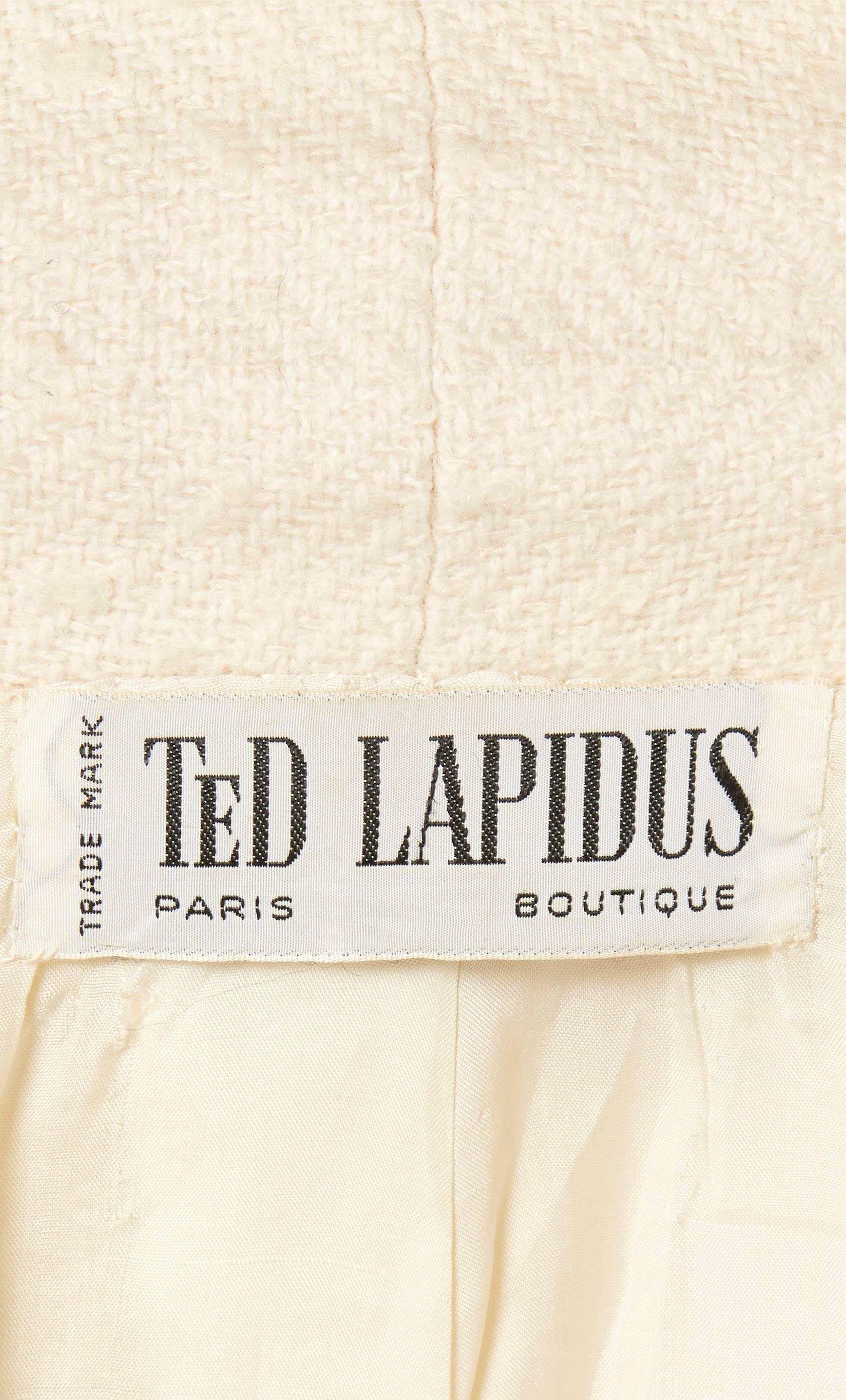Ted Lapidus ivory skirt suit, circa 1965 In Excellent Condition For Sale In London, GB