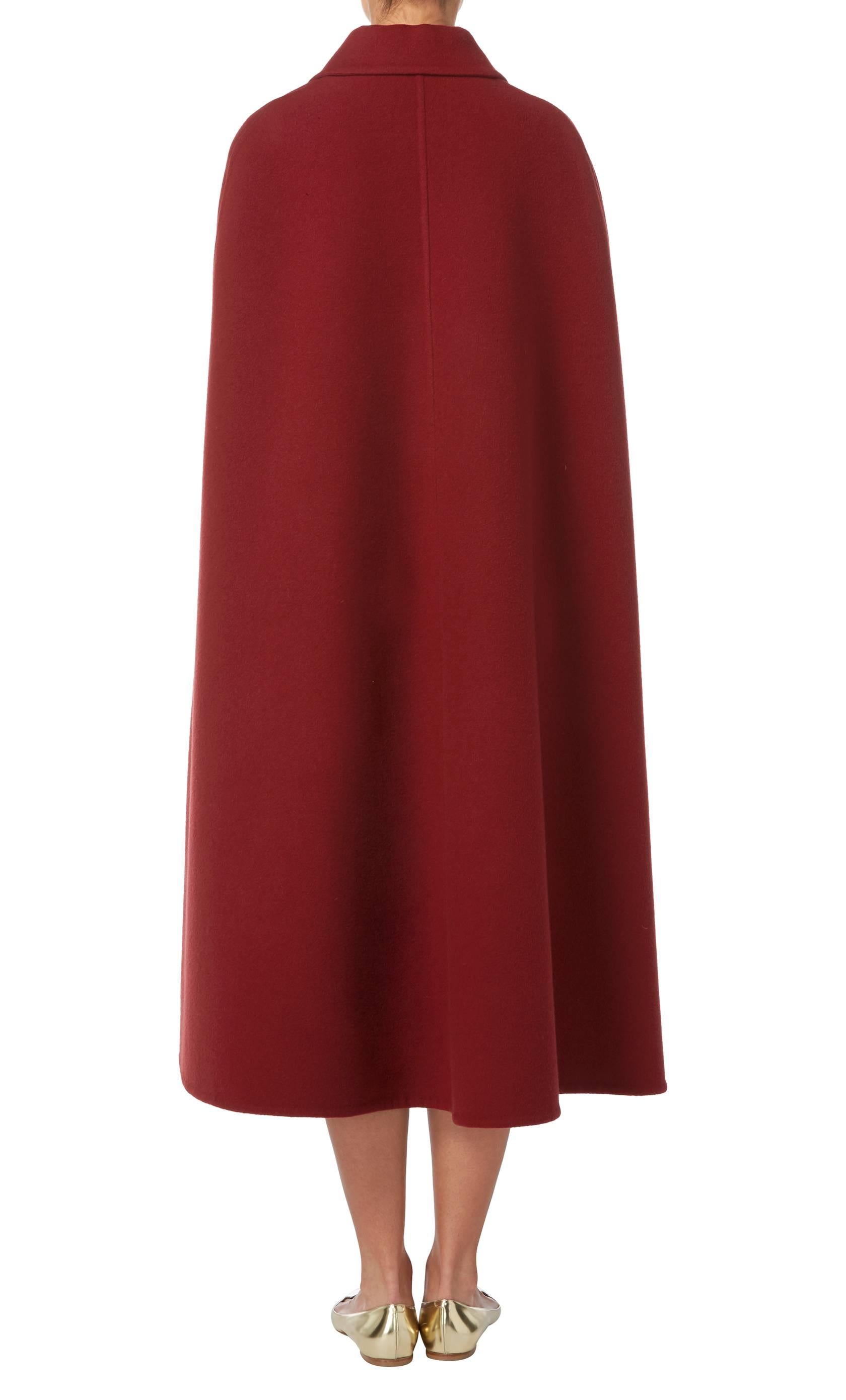 Red Dior haute couture brown cape, Autumn/Winter 1970