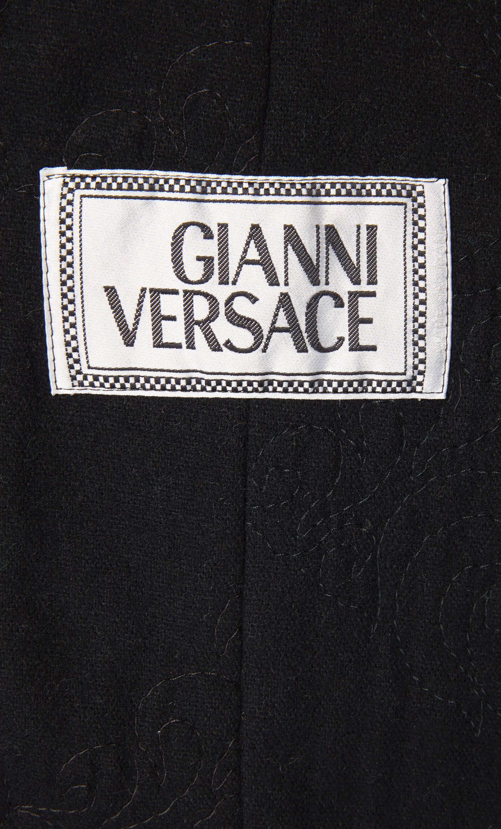 Versace Black print coat, Autumn/Winter 1991 For Sale 1