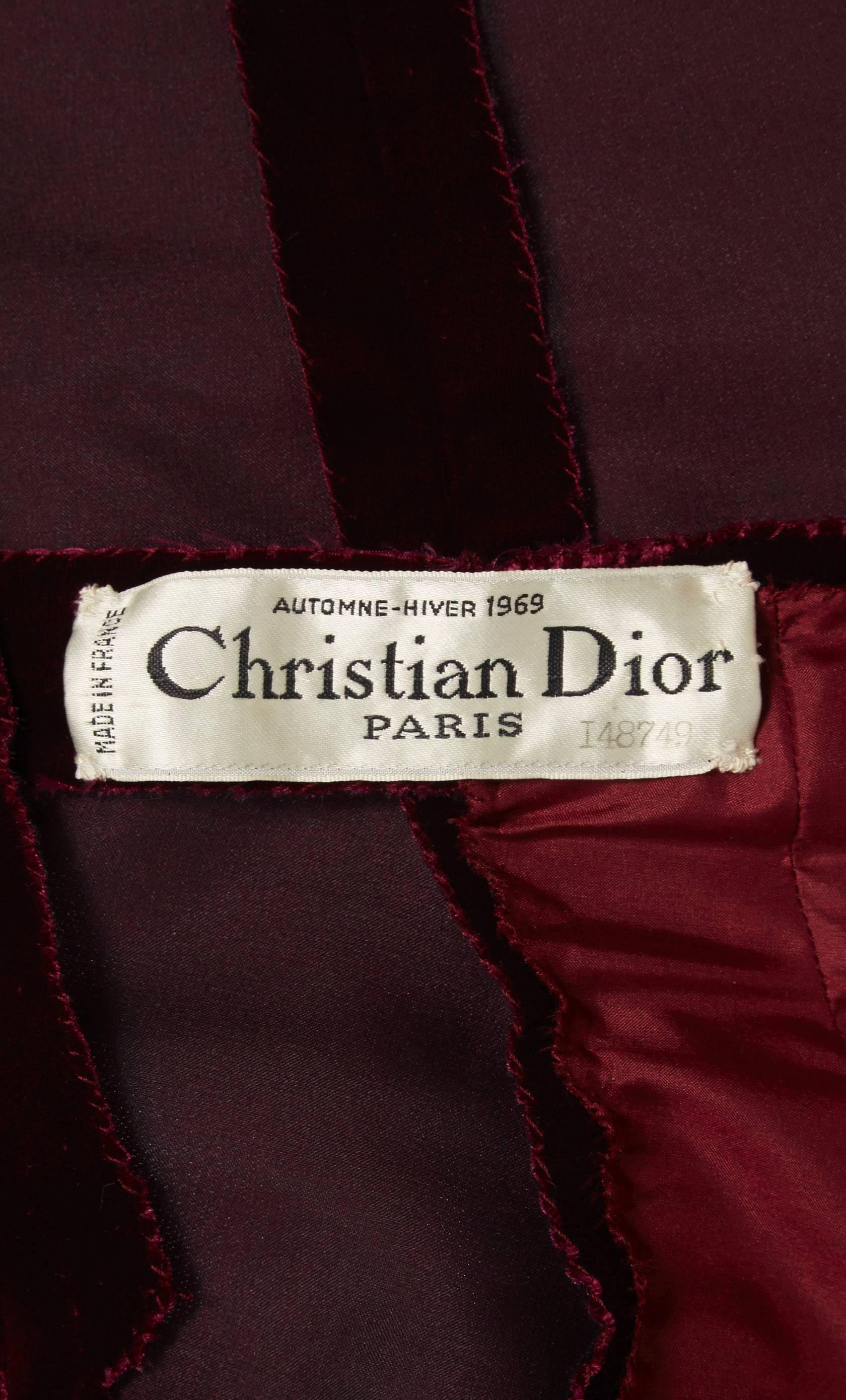 Women's Dior Haute couture purple dress, Autumn/Winter 1969