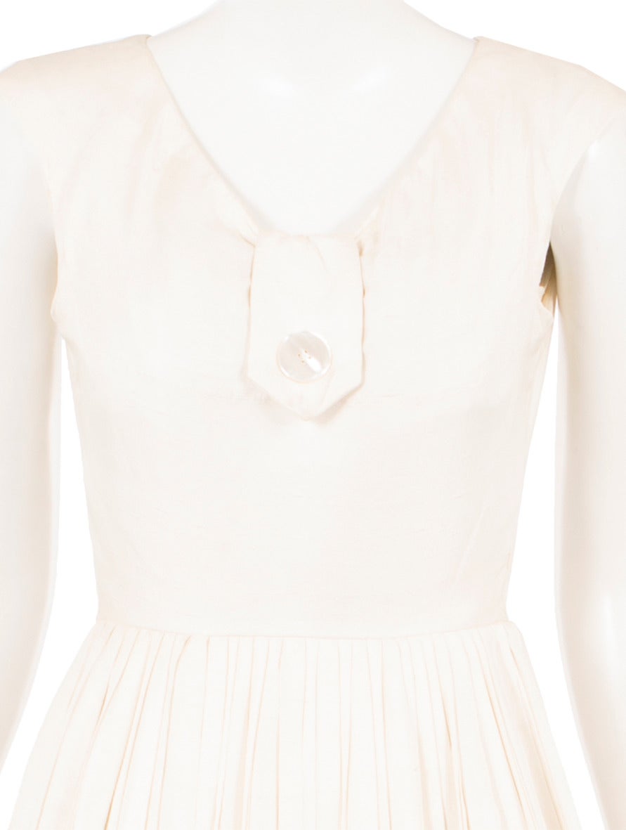 Dior ivory silk dress, circa 1956 In Excellent Condition For Sale In London, GB