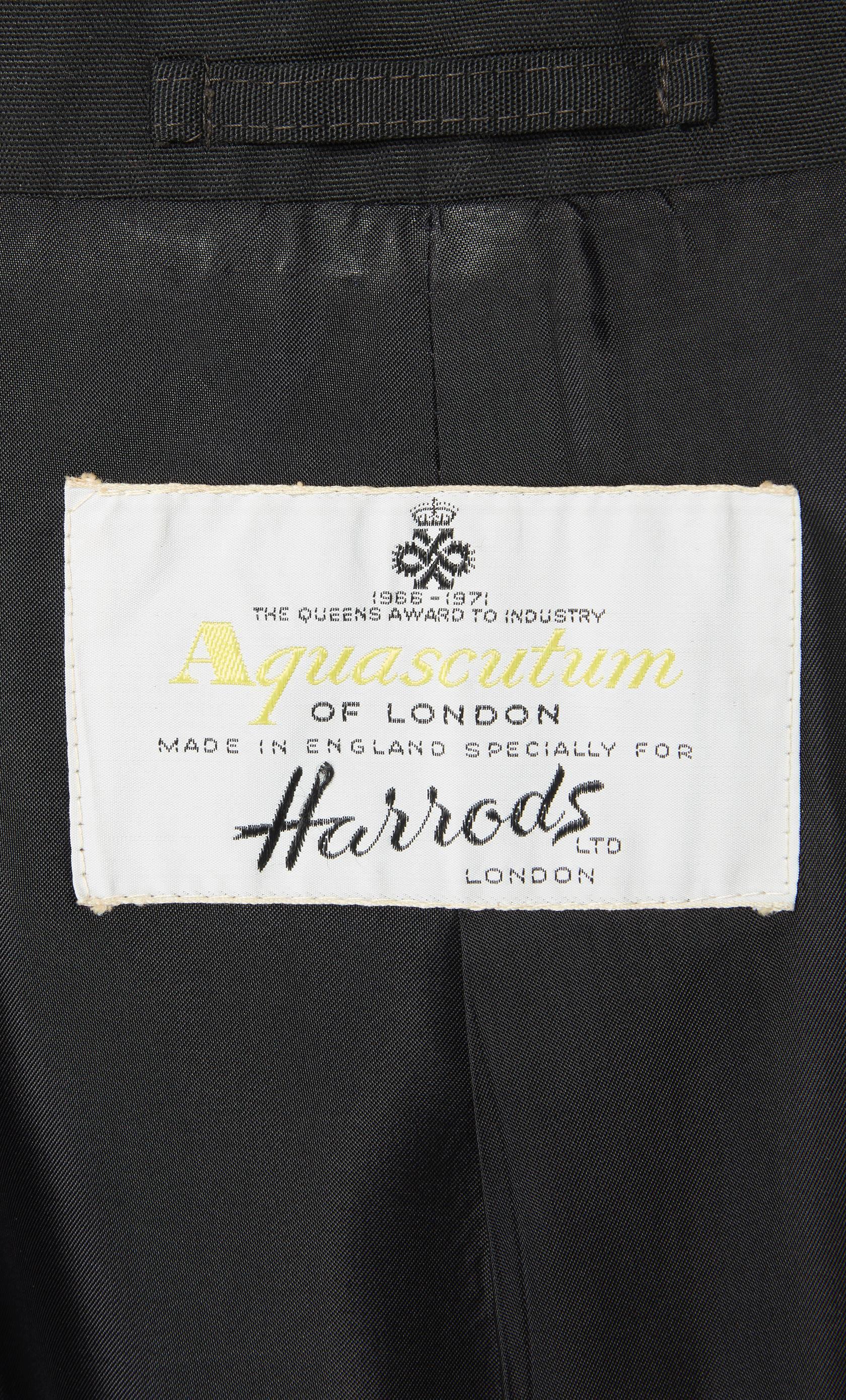 Aquascutum black cape, circa 1970 In Excellent Condition For Sale In London, GB