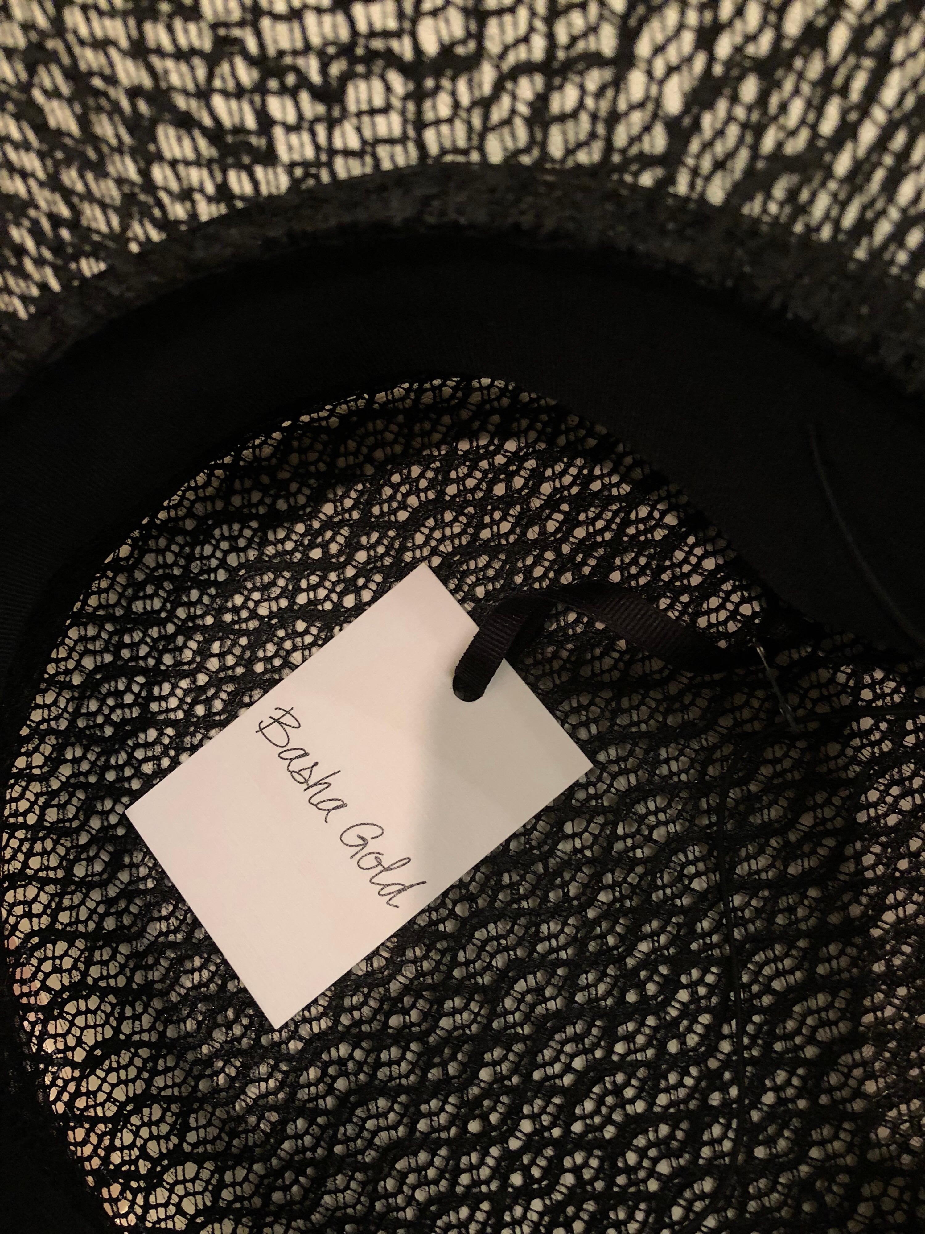 Donna Karan Black Lace Ivory Floral-Accent Majorette Hat  For Sale 1