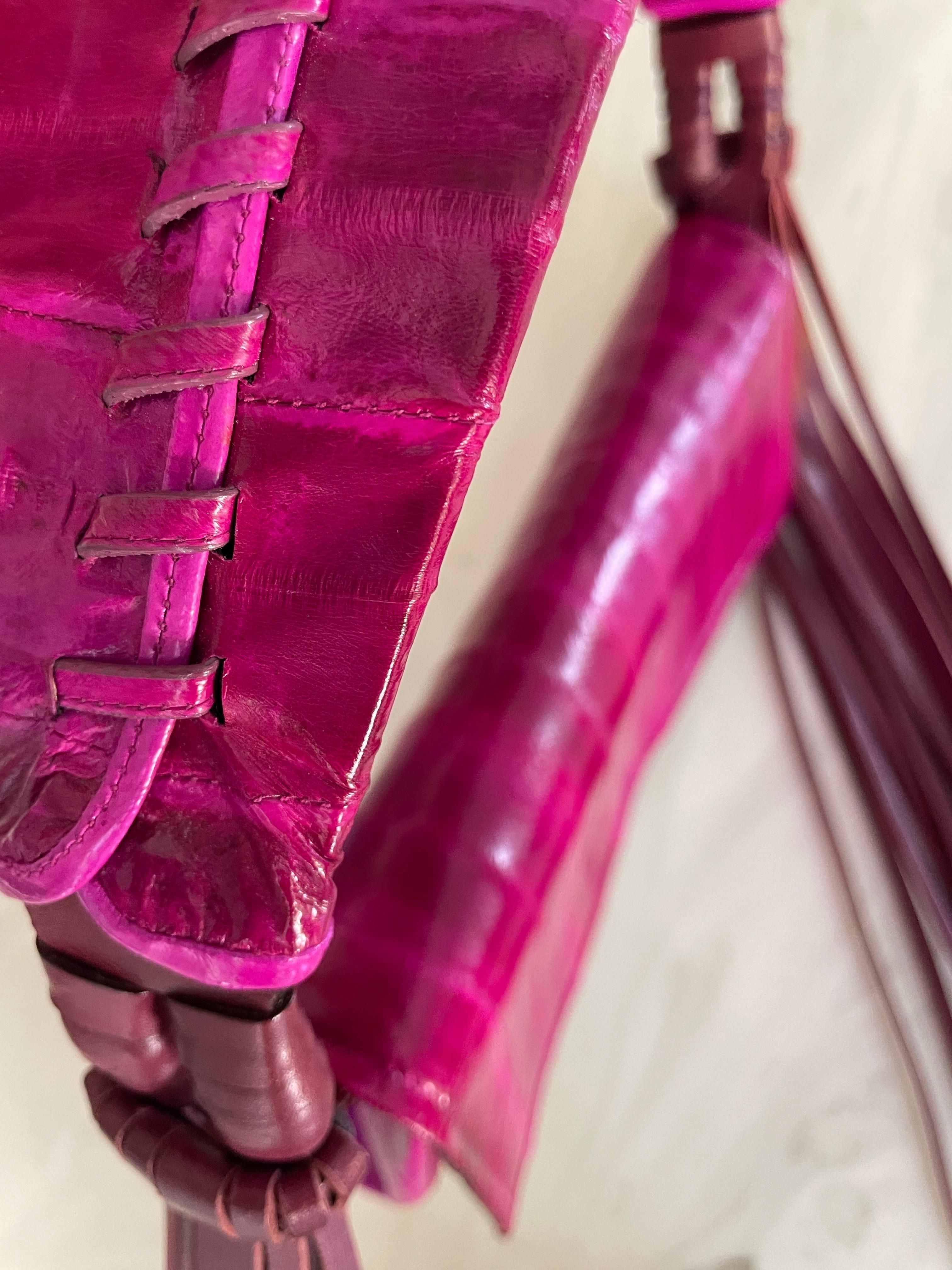 Givenchy Umhängetasche aus elfenbeinfarbenem Aalleder mit Fransen, 2009 im Angebot 8