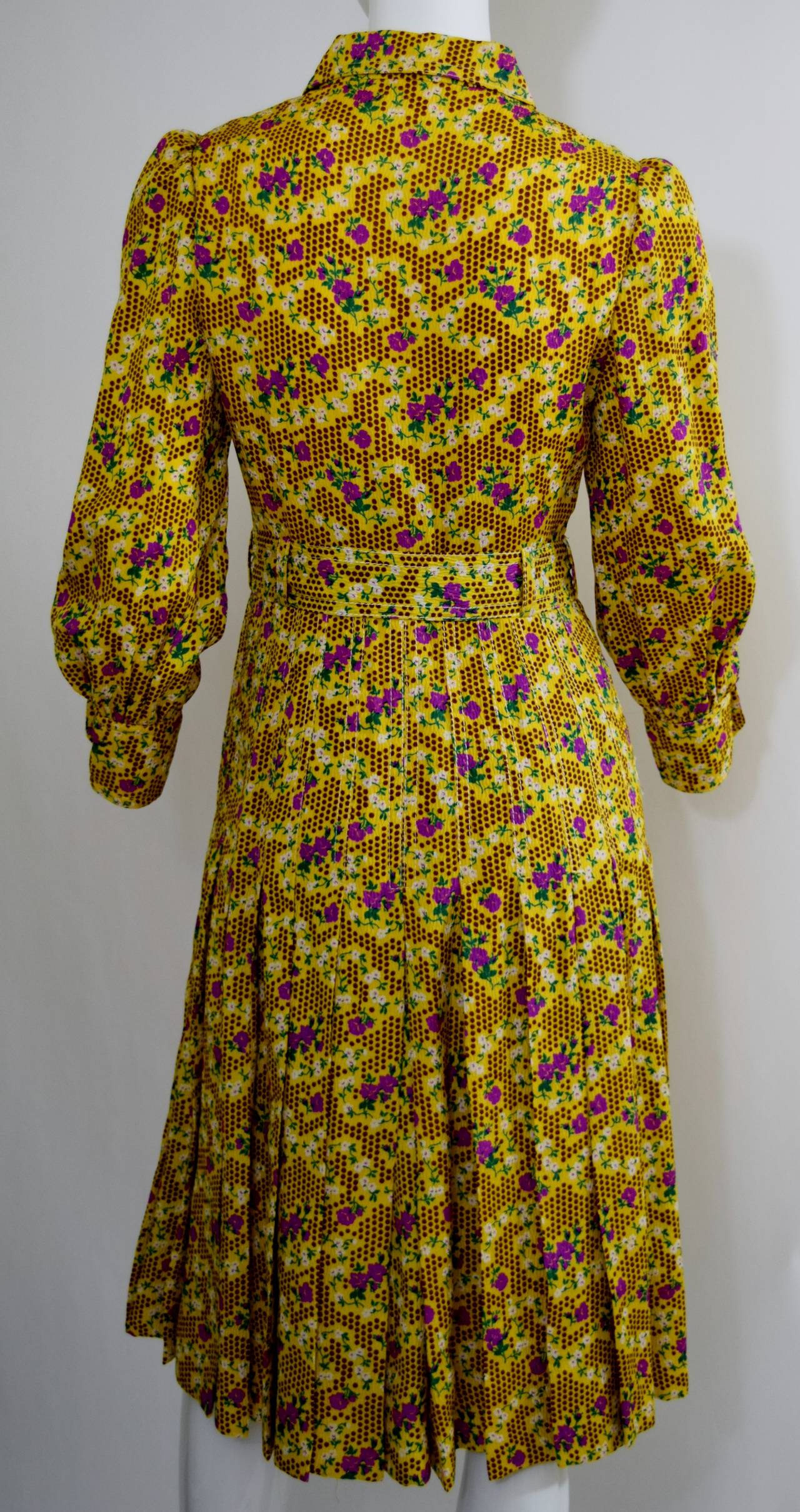 1970s Yellow Floral Printed Galanos Dress w/ Sash In Excellent Condition In Boca Raton, FL