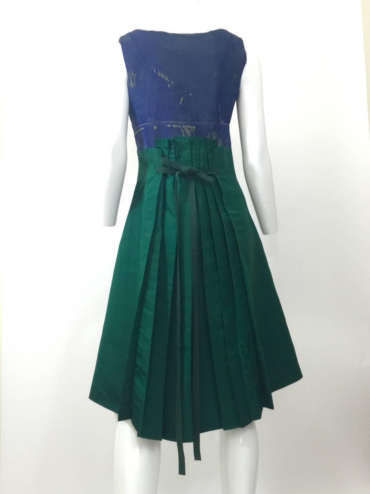 Prada Spring  2005 Runway Look 53 Parrot Dress In Excellent Condition In Boca Raton, FL