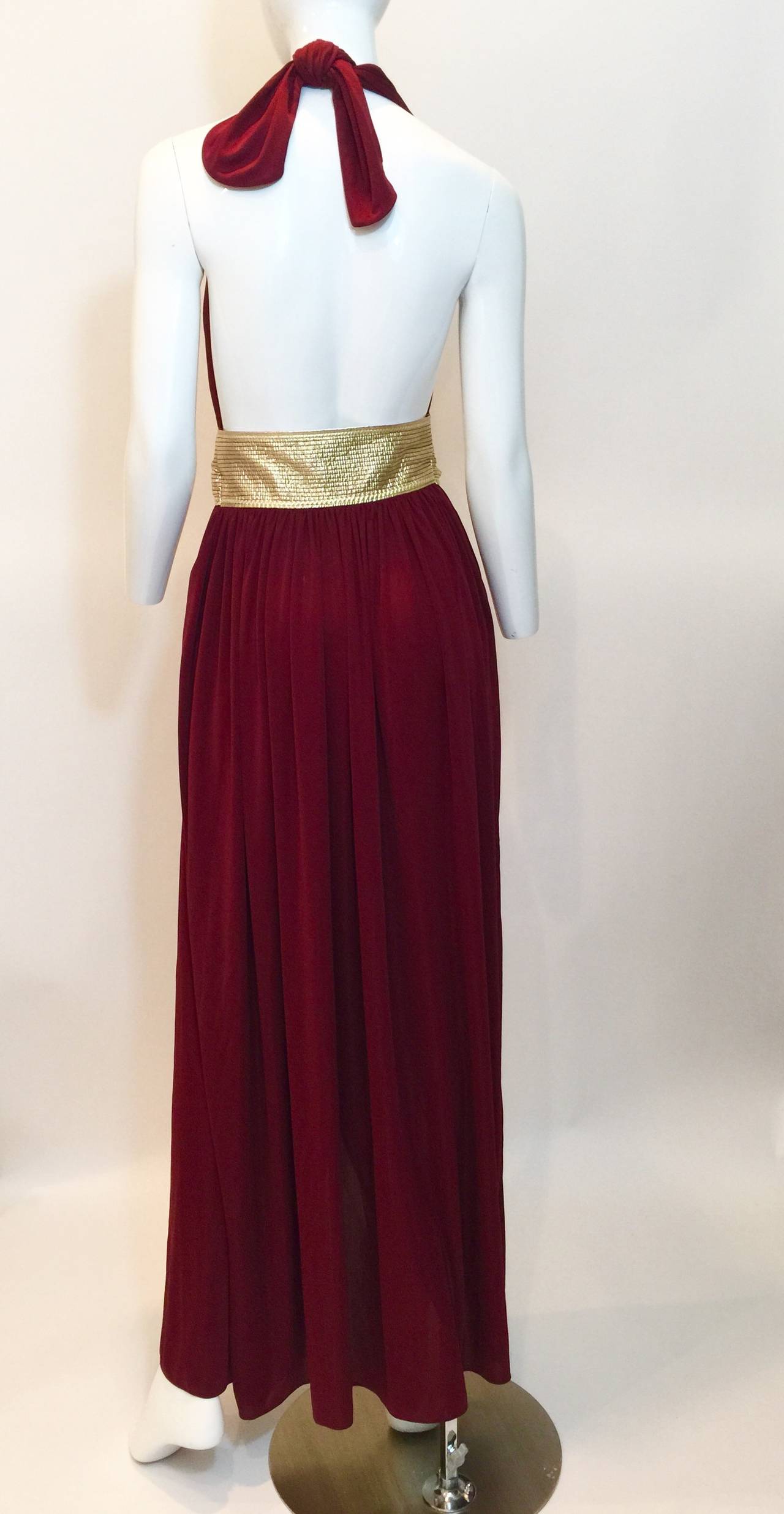 1970s Bill Tice Merlot & Gold Open Back Dress In Excellent Condition In Boca Raton, FL