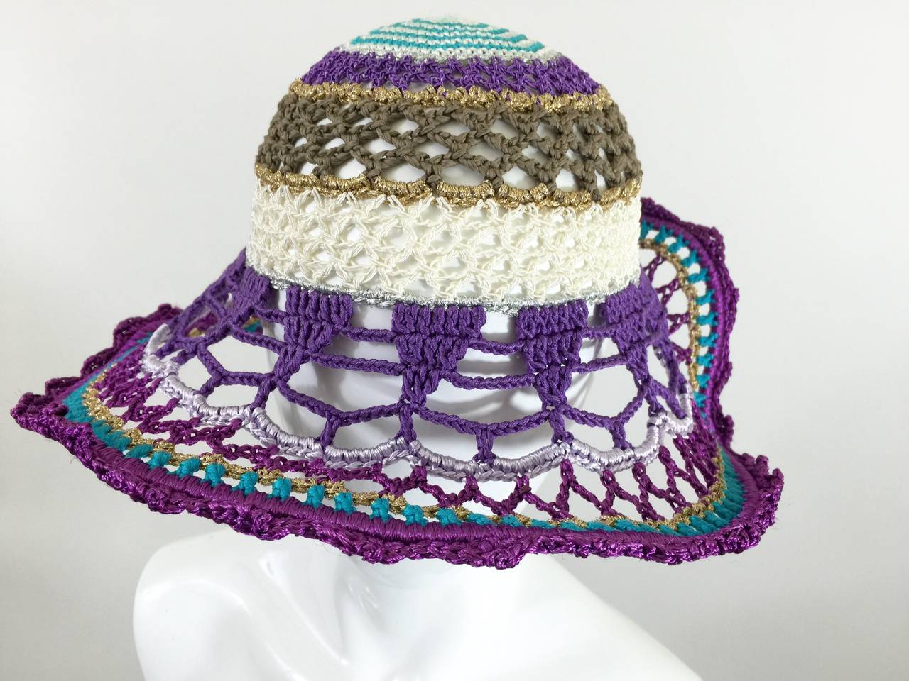 Women's Gorgeous Missoni Crochet Hat