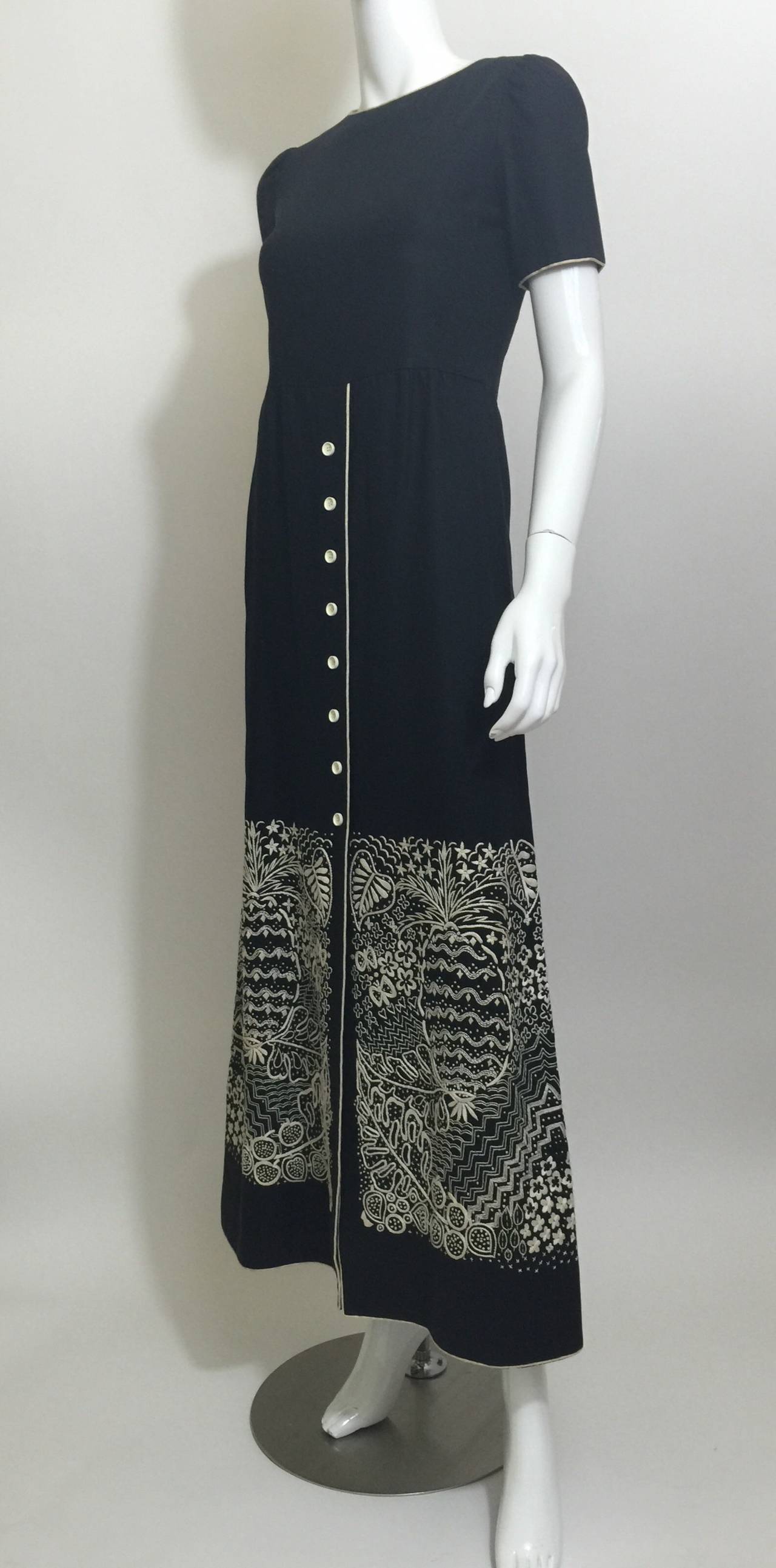 Tiziani-Kleid aus den 1960er Jahren (Schwarz) im Angebot